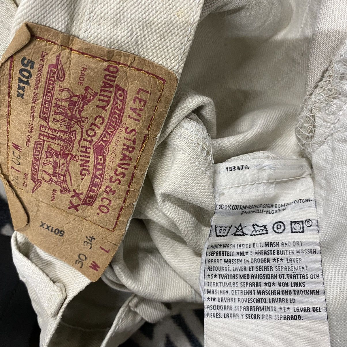 Levi's Vintage Clothing Vintage Levis 501xx Made in U.K Size US 30 / EU 46 - 12 Thumbnail