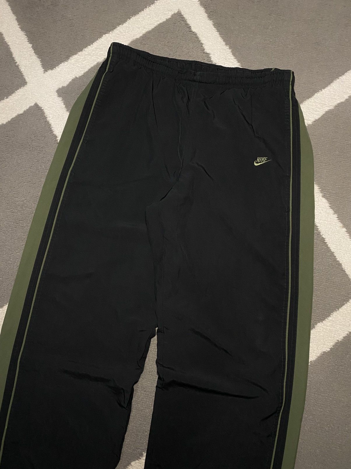 Nike × Vintage Vintage 00’s Nike Swoosh Baggy Staight Fit Sweatpants TN Size US 34 / EU 50 - 7 Thumbnail