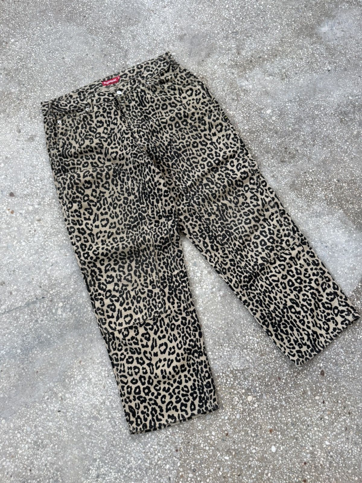 Supreme FW22 KINDERMANN GMBH COTTON MOLESKIN DOUBLE KNEE LEOPARD Size US 34 / EU 50 - 8 Thumbnail