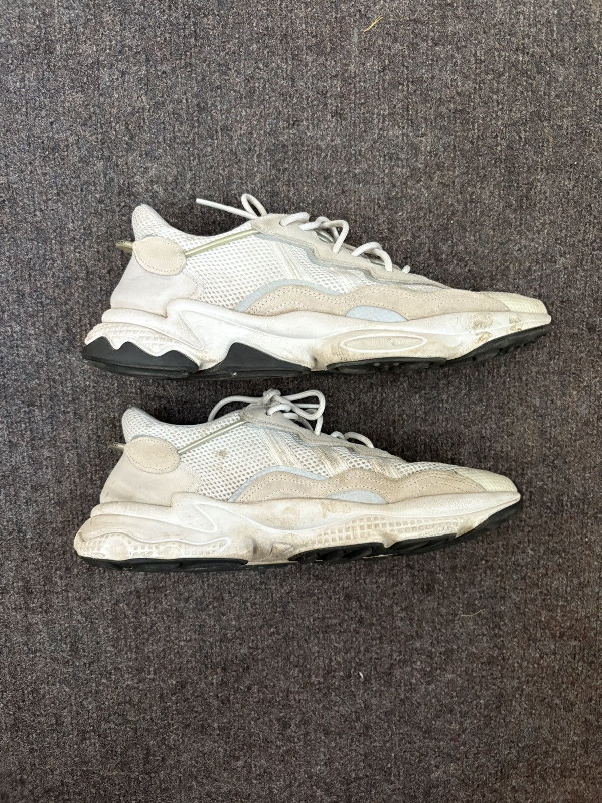 Adidas Adidas Ozweego Size US 11 / EU 44 - 3 Thumbnail