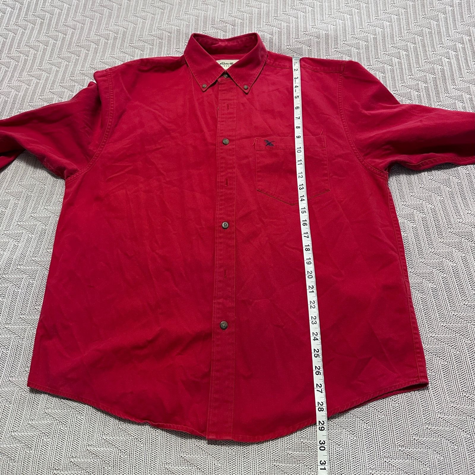 Eddie Bauer Vintage Eddie Bauer solid red button down size M Size US M / EU 48-50 / 2 - 8 Thumbnail