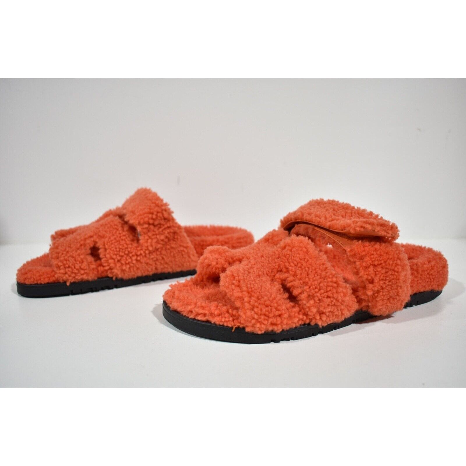 Hermes Hermes Chypre Sandal Teddy Shearling Fur Orange H Logo Size US 7.5 / IT 37.5 - 9 Thumbnail