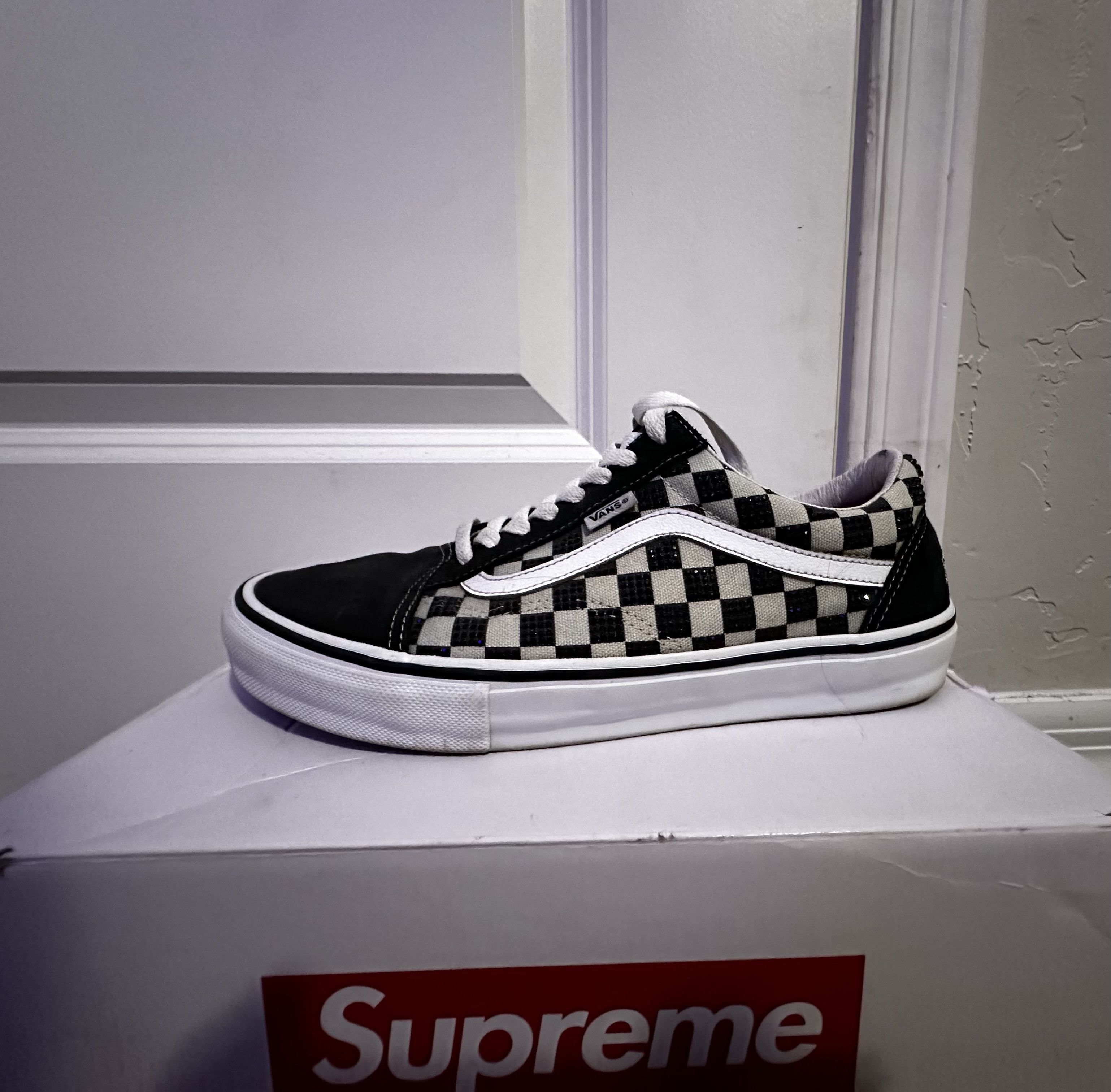 Supreme/Swarovski Vans Old Skool