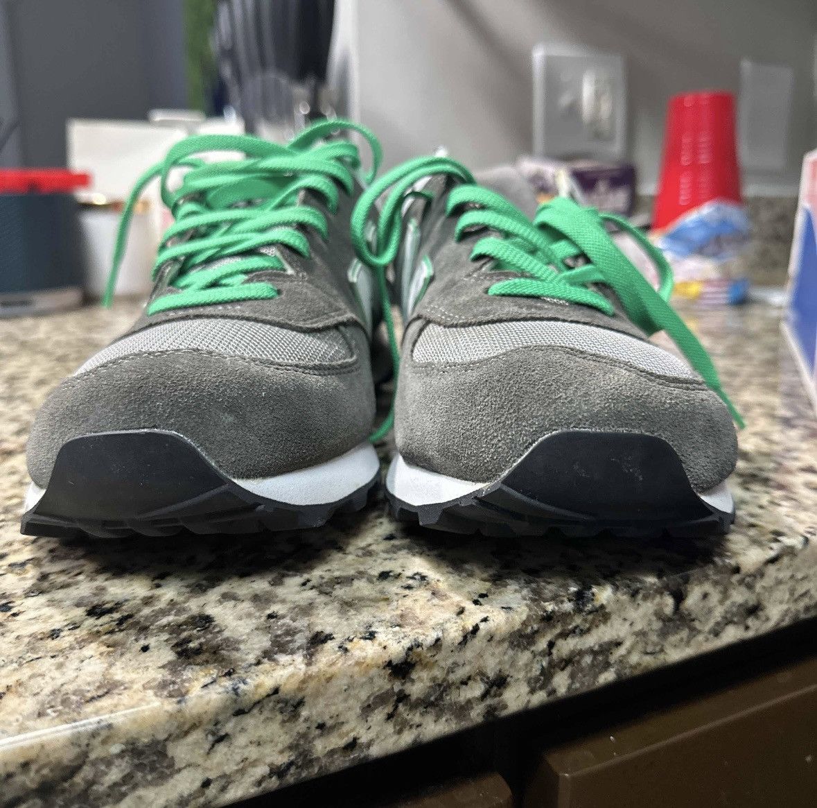 New Balance New balance 574 grey/green Size US 10 / EU 43 - 5 Thumbnail