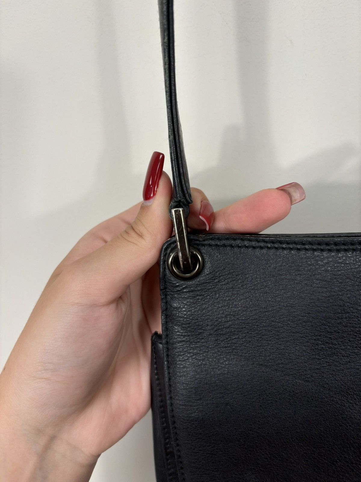 Bally Bally Black Classic Leather Shoulder Bag Size ONE SIZE - 9 Thumbnail