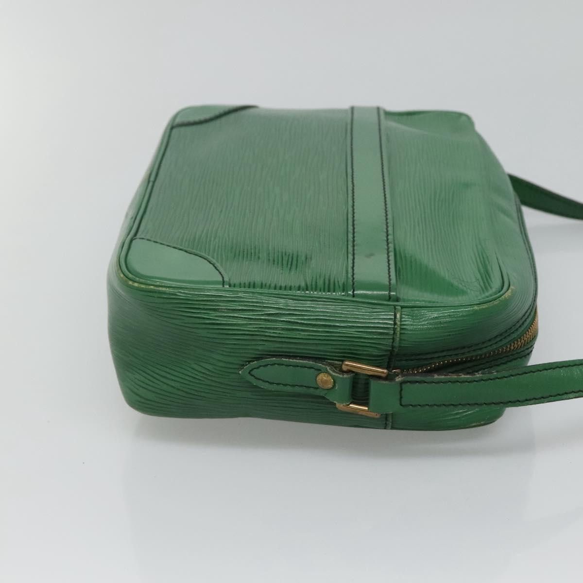 Louis Vuitton LOUIS VUITTON Epi Trocadero 27 Shoulder Bag Green M52314 Size ONE SIZE - 4 Thumbnail
