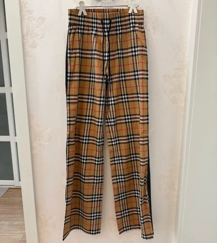 Burberry Burberry Khaki Check Pattern Casual Pants Size 23" - 1 Thumbnail