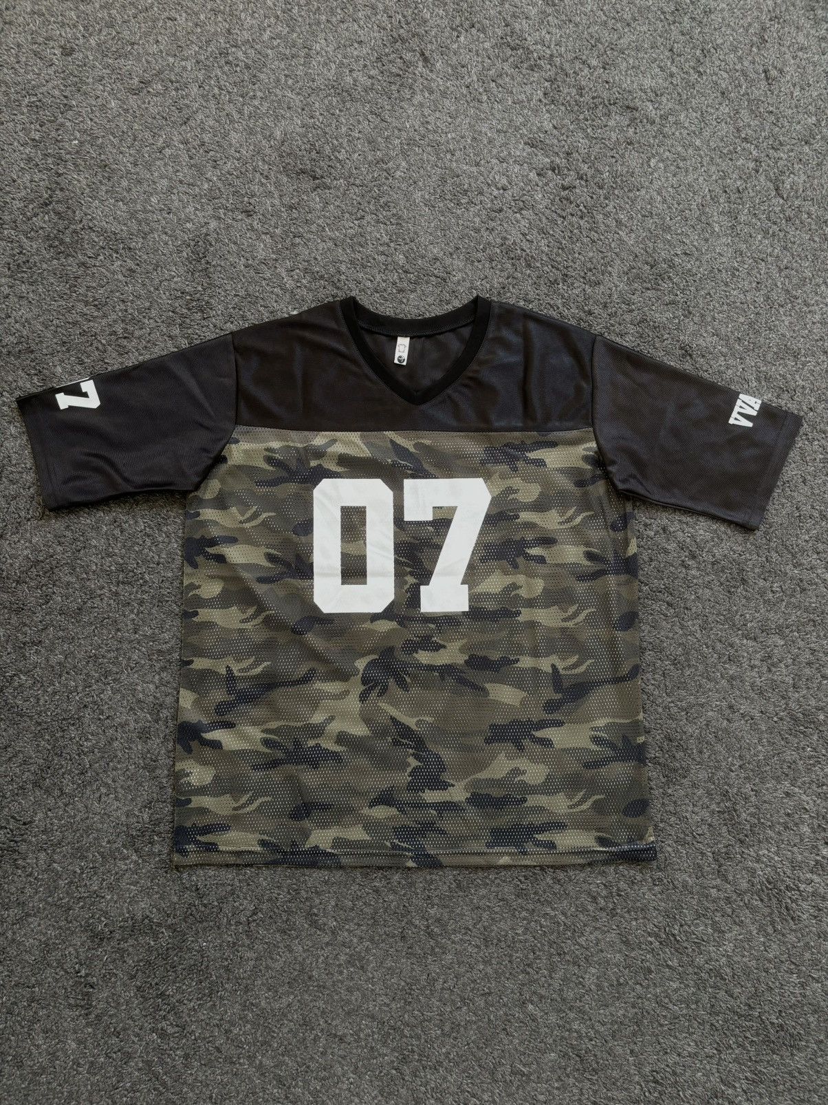 Vintage Vintage oversize unisex military black 07 football jersey Size US M / EU 48-50 / 2 - 1 Thumbnail