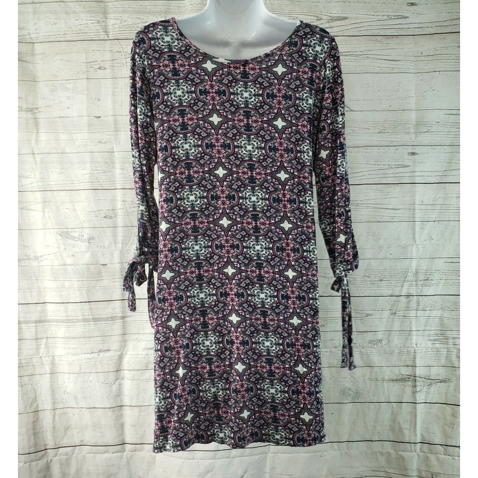 Vintage Pixley Womens Dress Medium Purple Green 3/4 Sleeve Rayon Blend Casual Shift Short Dress Womens M Purple Vintage? No Size M / US 6-8 / IT 42-44 - 4 Thumbnail