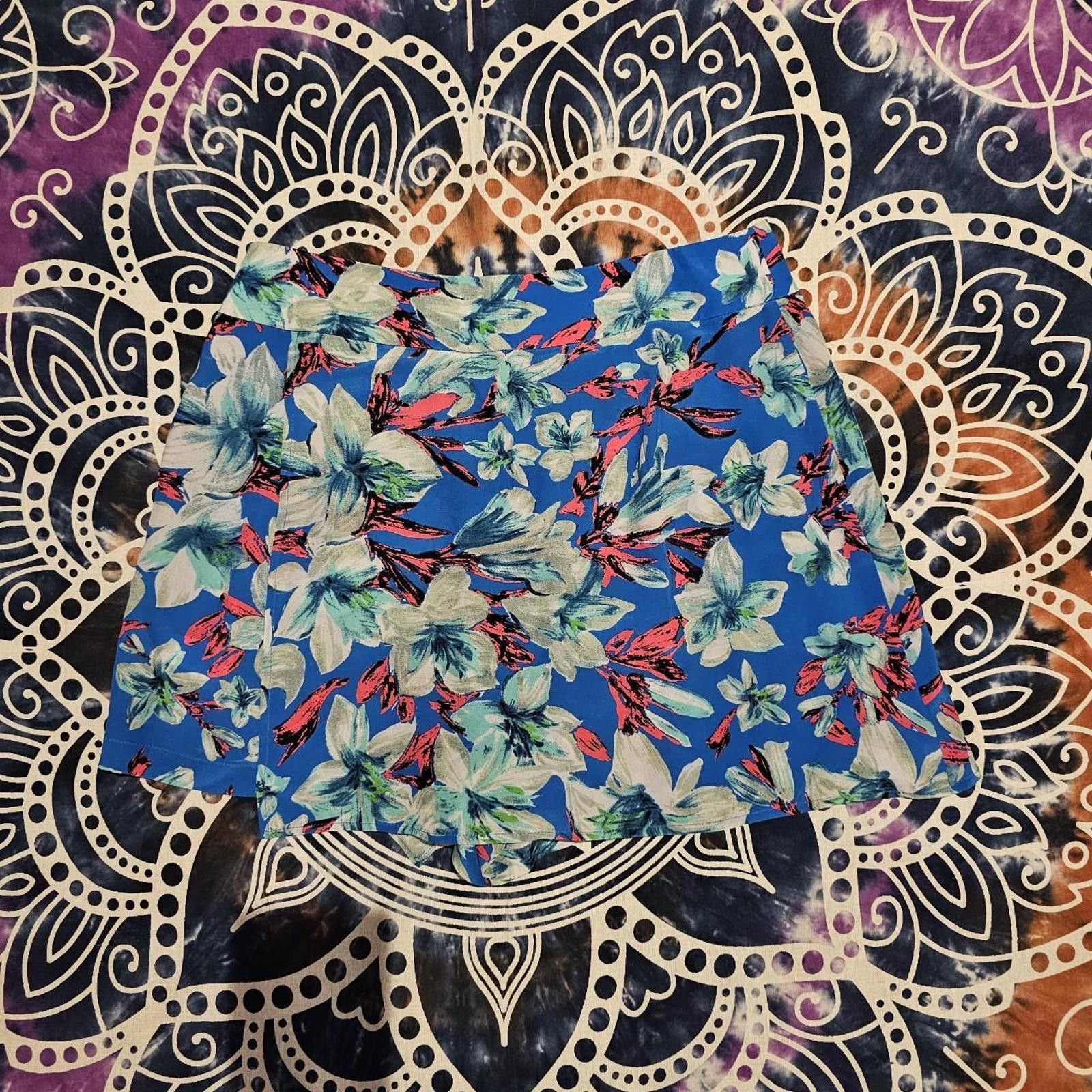Designer Nanette Lepore Women's Pink and Blue Skirt Size 27" / US 4 / IT 40 - 6 Thumbnail