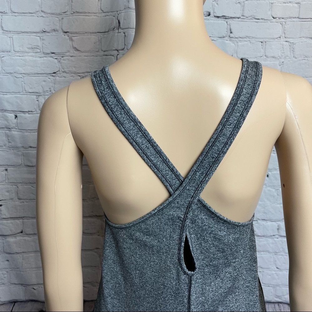 Sweaty Betty Sweaty Betty Grey Cross Racerback Top Size S Size S / US 4 / IT 40 - 5 Thumbnail