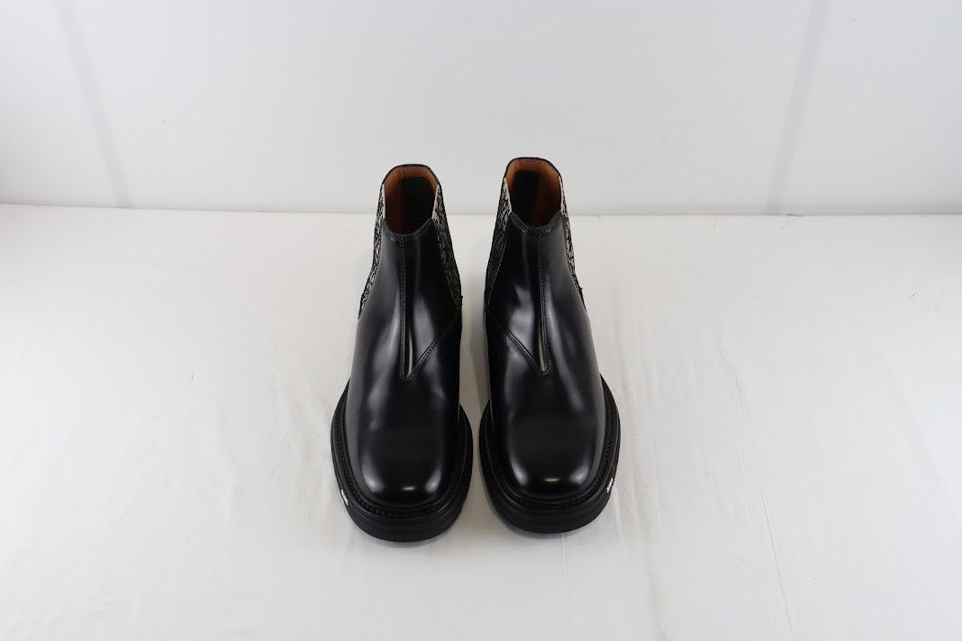 Dior o1rshd1 Expl Explorer Chelsea Boot Calf in Black/Beige Size US 12 / EU 45 - 10 Thumbnail