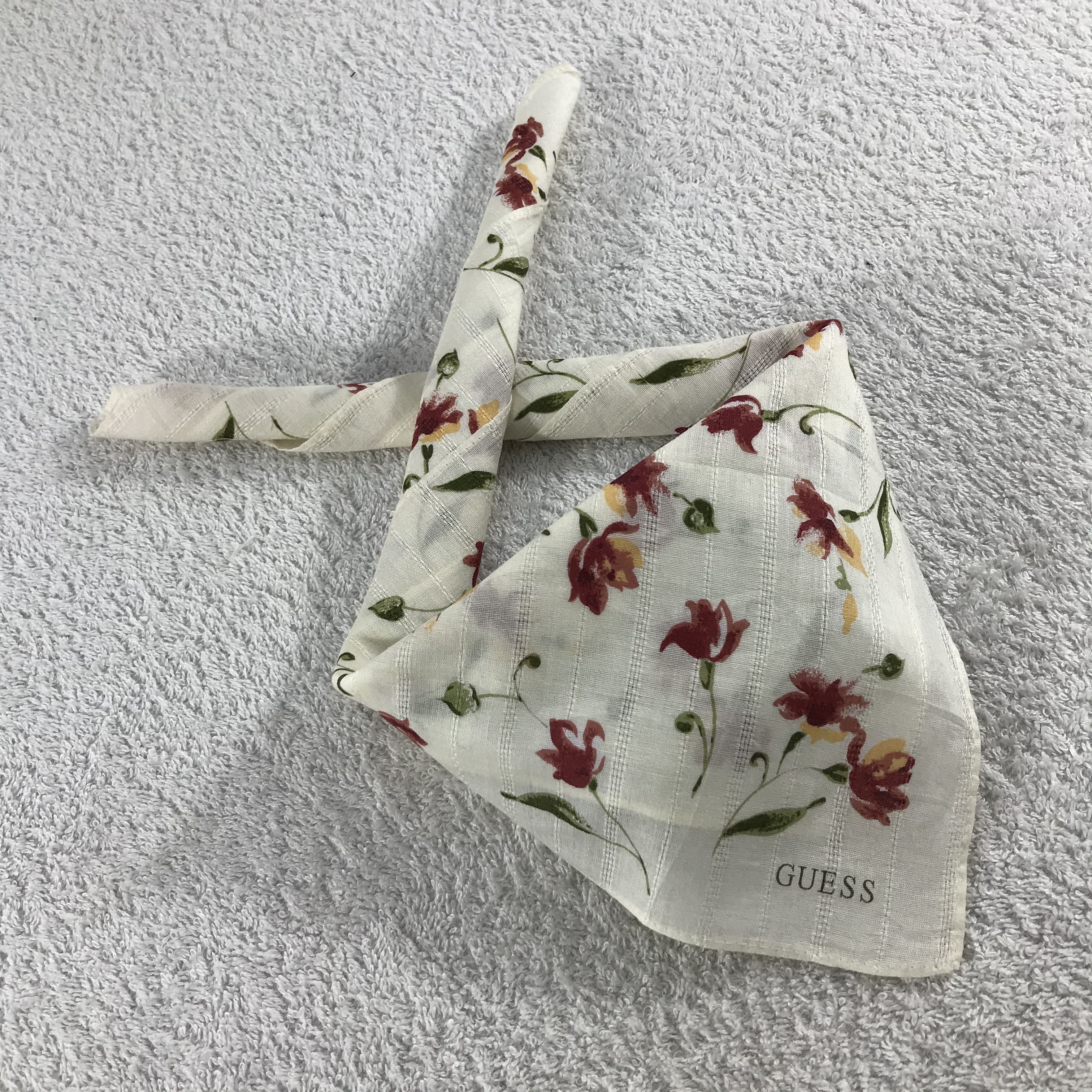 Guess × Vintage Guess Bandana / Handkerchief / Neckerchief - S087 Size ONE SIZE - 4 Thumbnail