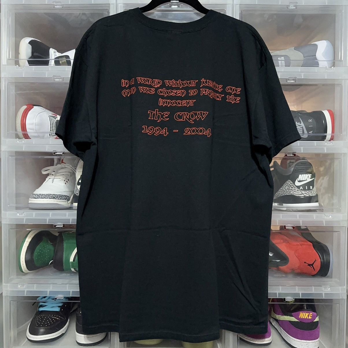Vintage Vintage 2000s The Crow Anniversary Movie Promo Photo Tee Size US L / EU 52-54 / 3 - 2 Thumbnail