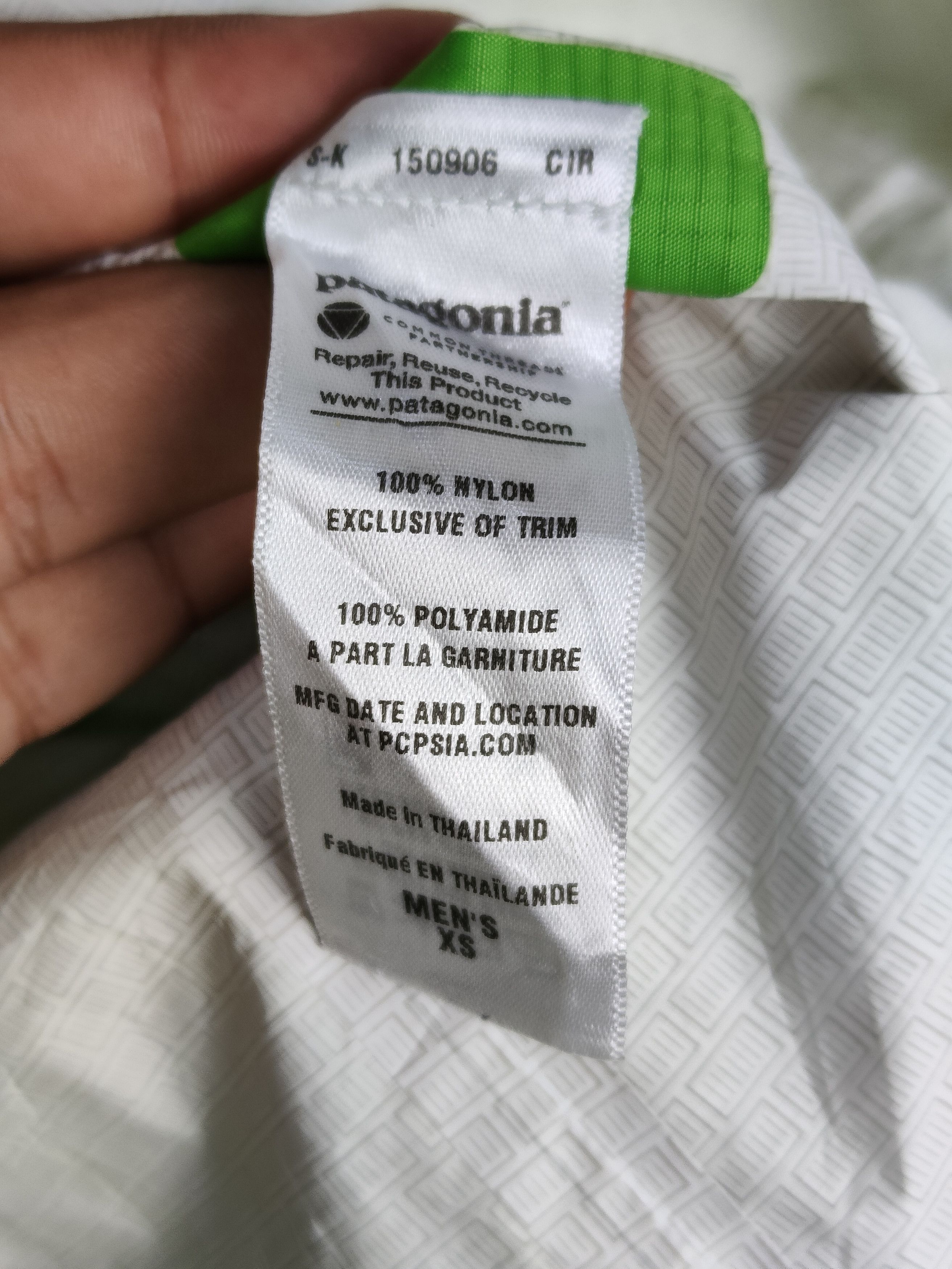 Patagonia Patagonia waterproof Hoodie Windbreaker Jacket Size US XS / EU 42 / 0 - 5 Thumbnail