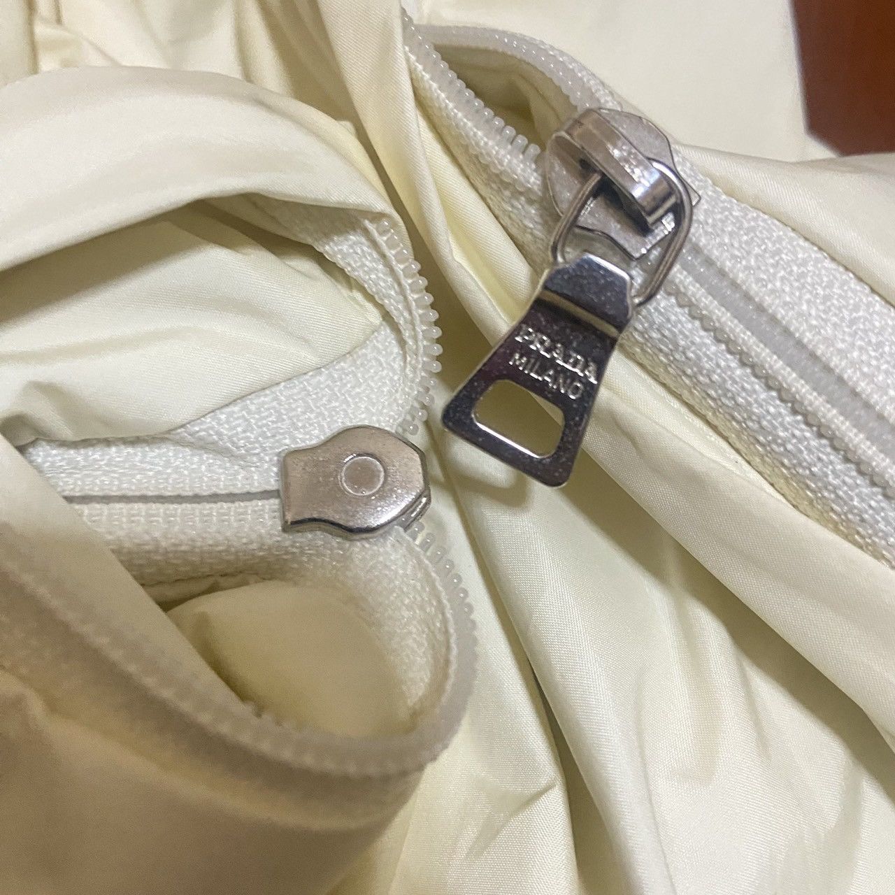 Prada Prada Nylon jacket Size US M / EU 48-50 / 2 - 13 Thumbnail