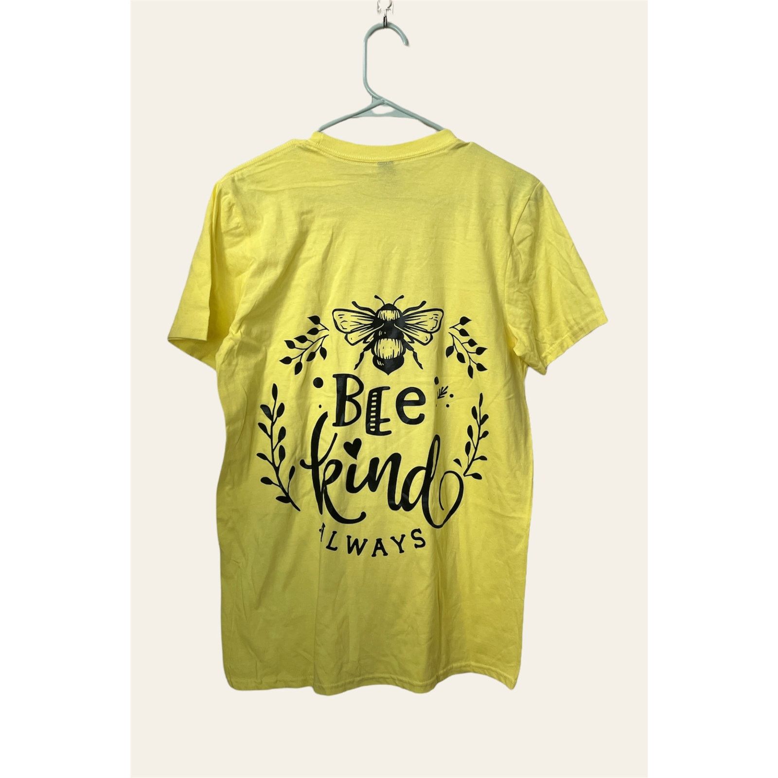 Gildan Bee Kind Hahira Honey Bee Size US M / EU 48-50 / 2 - 1 Thumbnail
