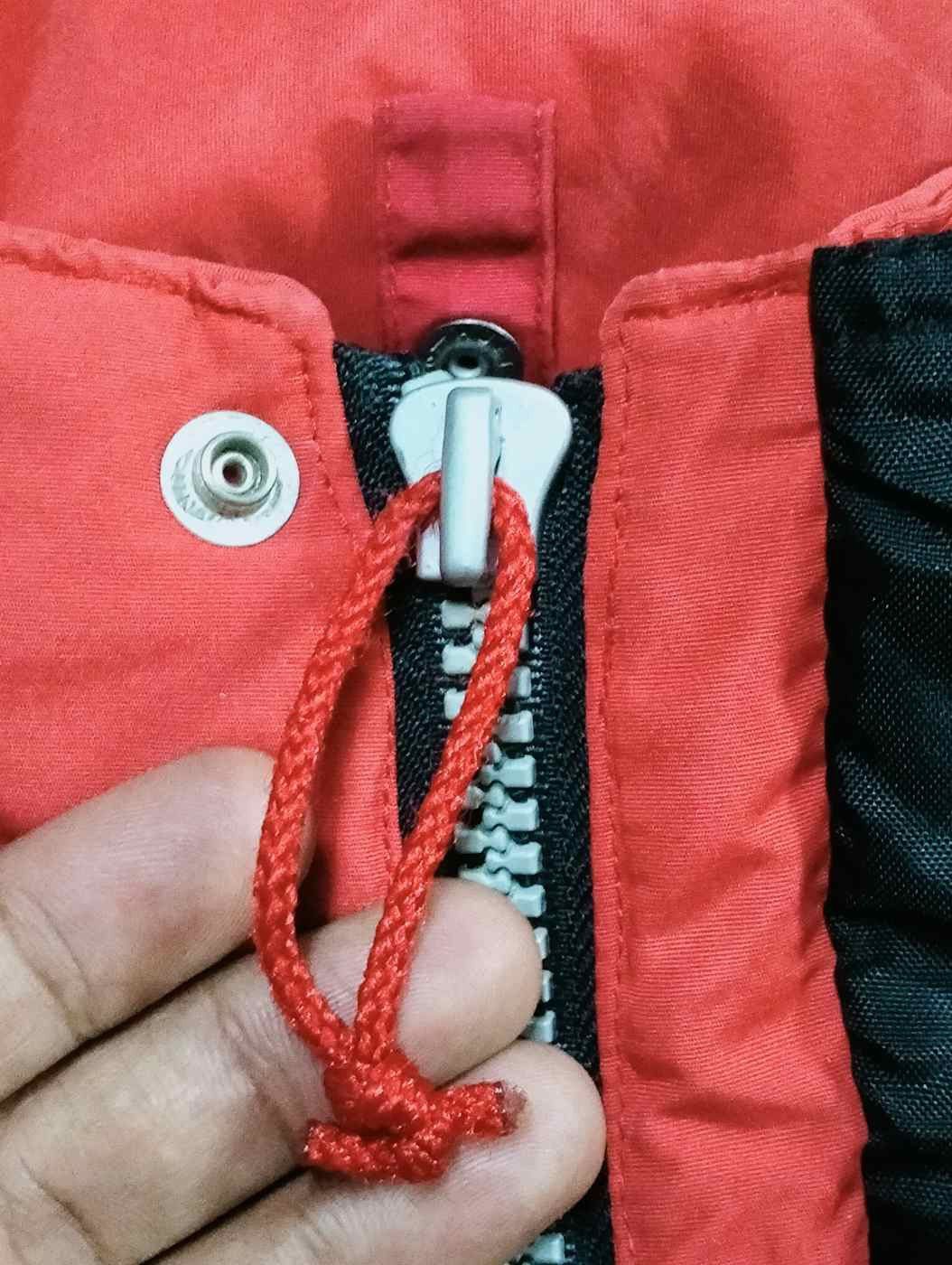 Marlboro Vintage Marlboro Adventure Team Hidden Hoodie Zipper Jacket Size US L / EU 52-54 / 3 - 14 Thumbnail