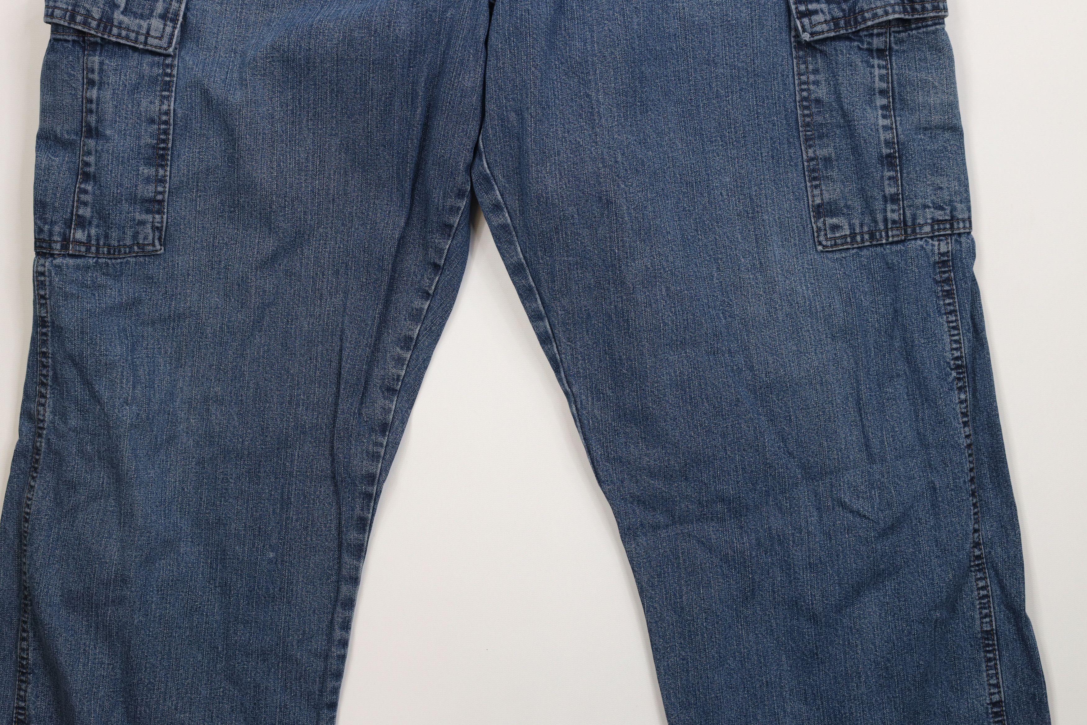 Wrangler Vintage Wrangler Fit Wide Leg Dungaree Cargo Jeans Blue Size US 40 / EU 56 - 4 Thumbnail