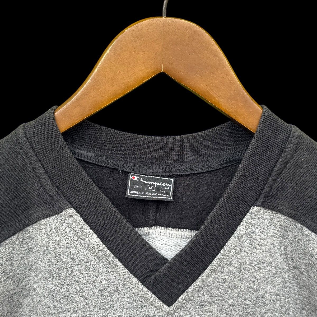 Champion Champion Black/Grey Embroidery Spell Out Sweatshirt Size US M / EU 48-50 / 2 - 4 Thumbnail