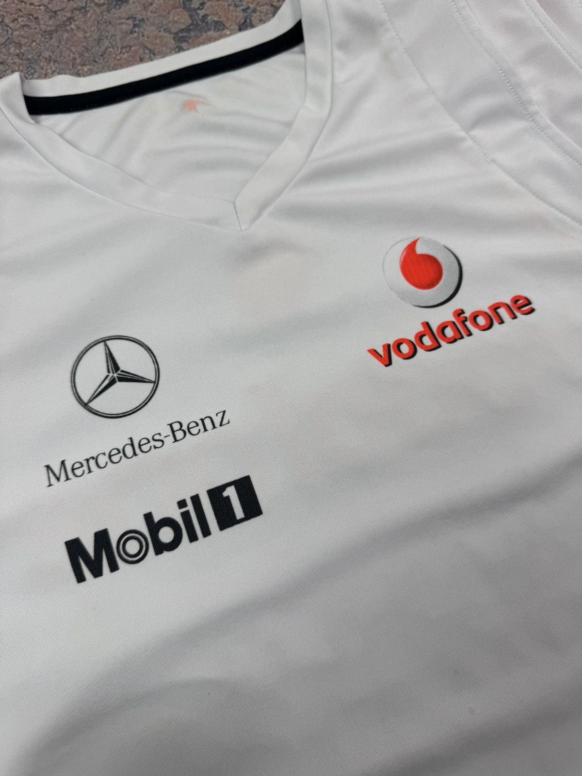 Mercedes-Benz Vodafone Mercedes Benz McLaren F1 Racing Team T-Shirt Jersey Size US S / EU 44-46 / 1 - 6 Thumbnail
