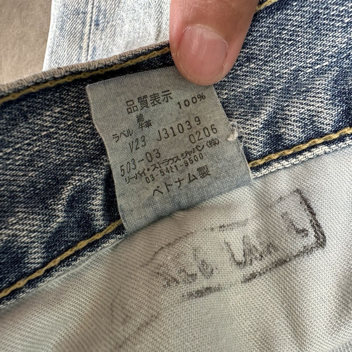 Japanese Brand Vintage Levi’s 503 Faded Distressed Faded Denim Jean Pant Size US 34 / EU 50 - 7 Thumbnail
