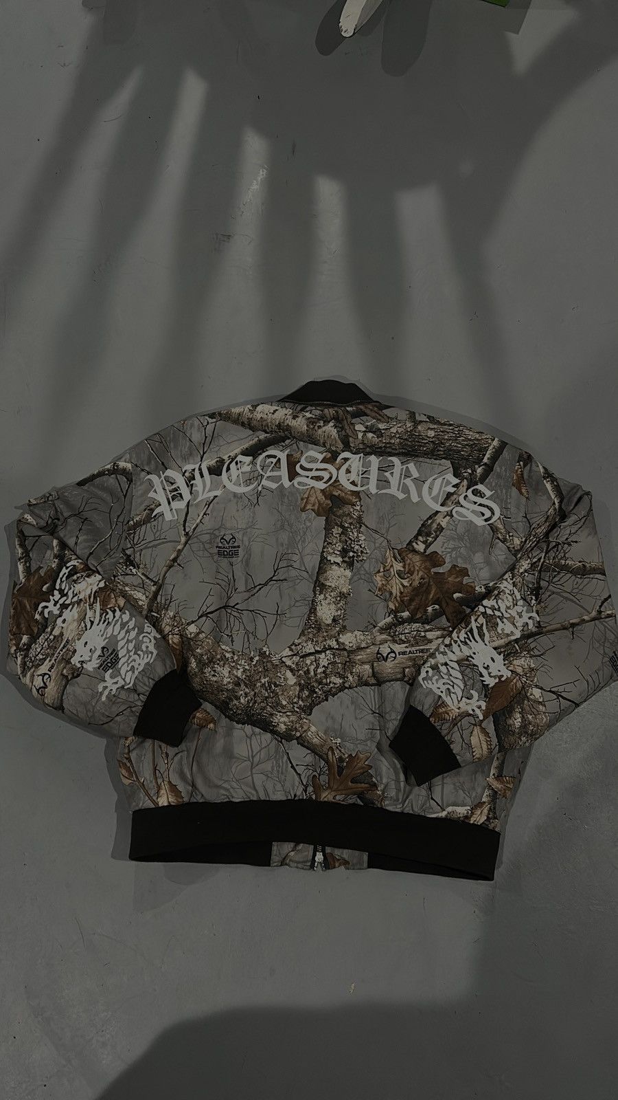 Pleasures DRAGON BOMBER - GREY EDGE Size US M / EU 48-50 / 2 - 5 Thumbnail