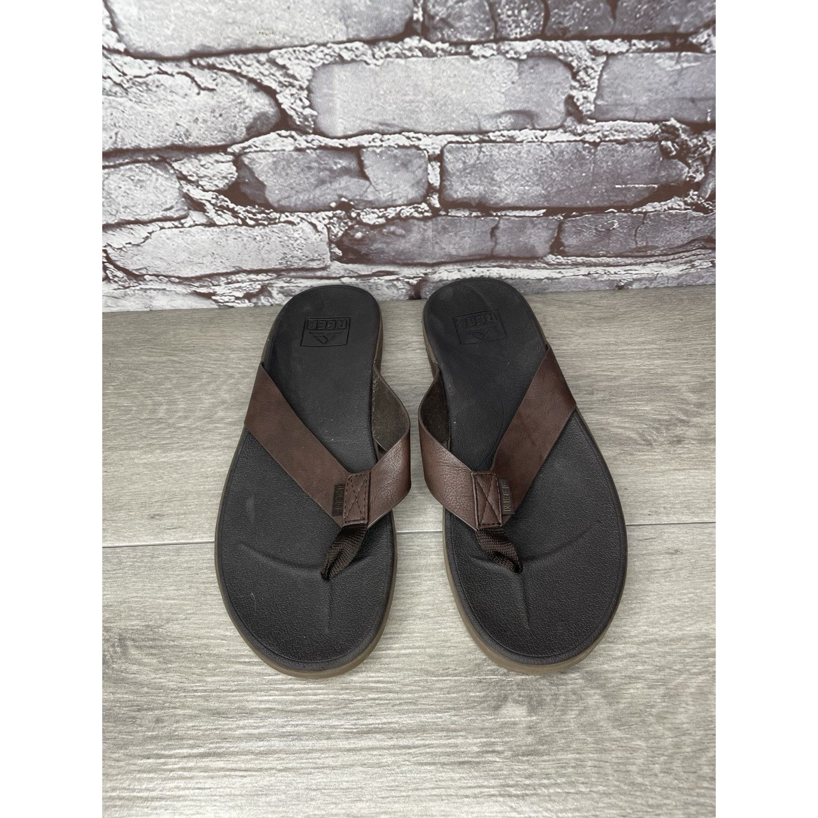 REEF Reef Brown Leather Casual Beach Flip Flops Thong Sandals Men Size US 9 / EU 42 - 3 Thumbnail