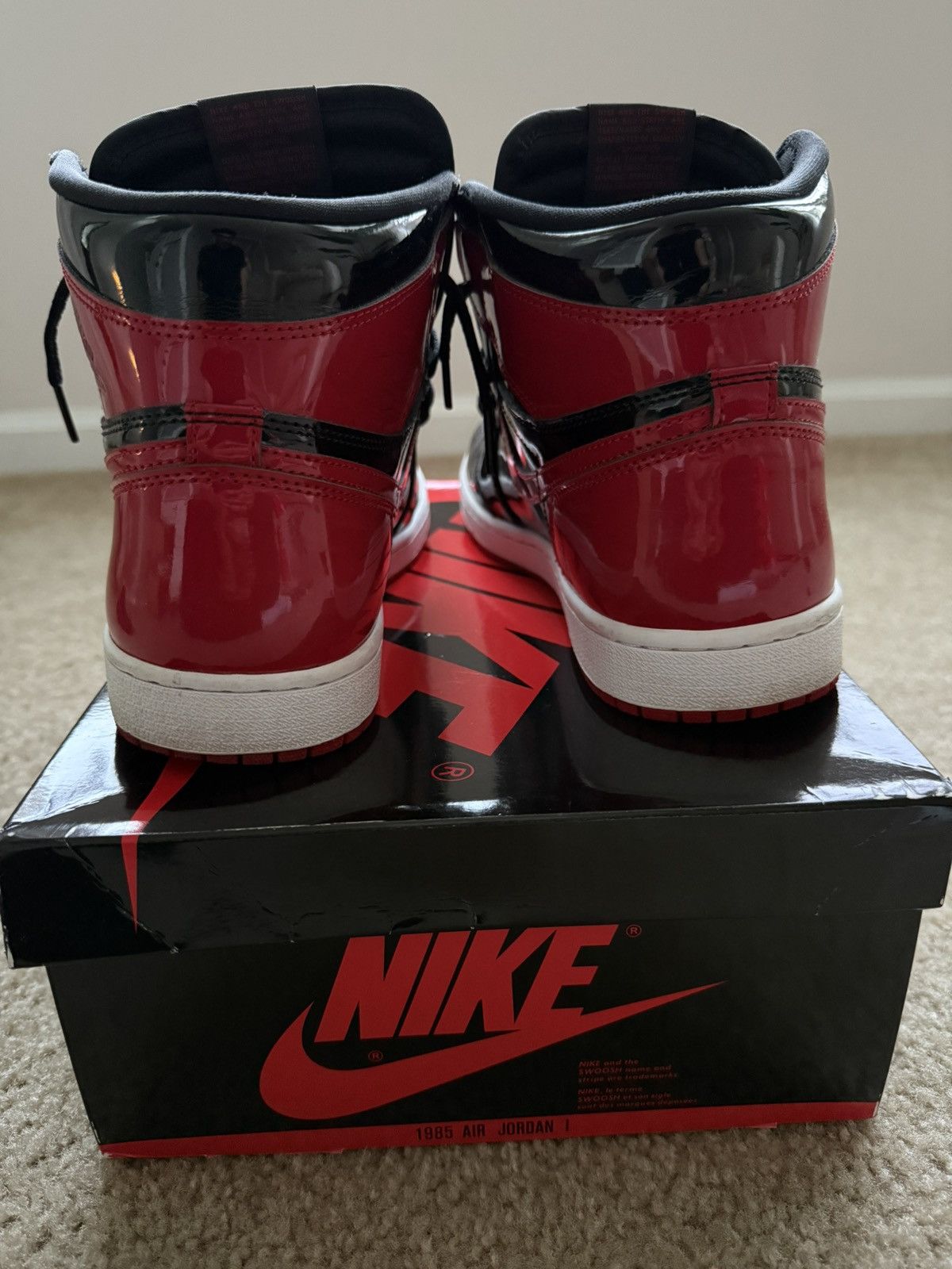 Jordan Brand × Nike AIR JORDAN 1 RETRO HIGH OG ‘Patent Bred’ Size US 10 / EU 43 - 11 Thumbnail
