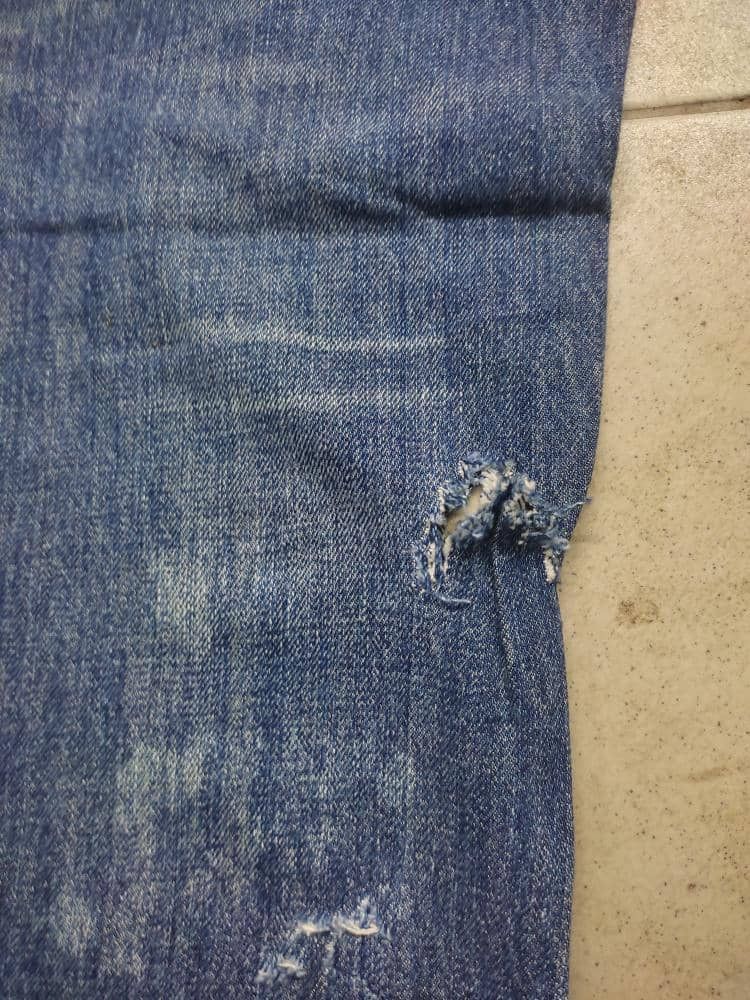 Japanese Brand JAPANESE BRAND DISTRESSED JEANS FADED BLUE Size US 31 - 11 Thumbnail
