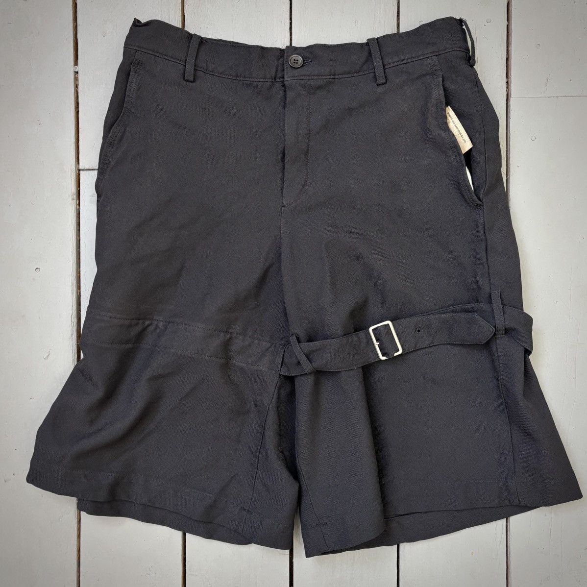 Comme des Garcons BLACK Belted Poly Short Size US 32 / EU 48 - 1 Thumbnail