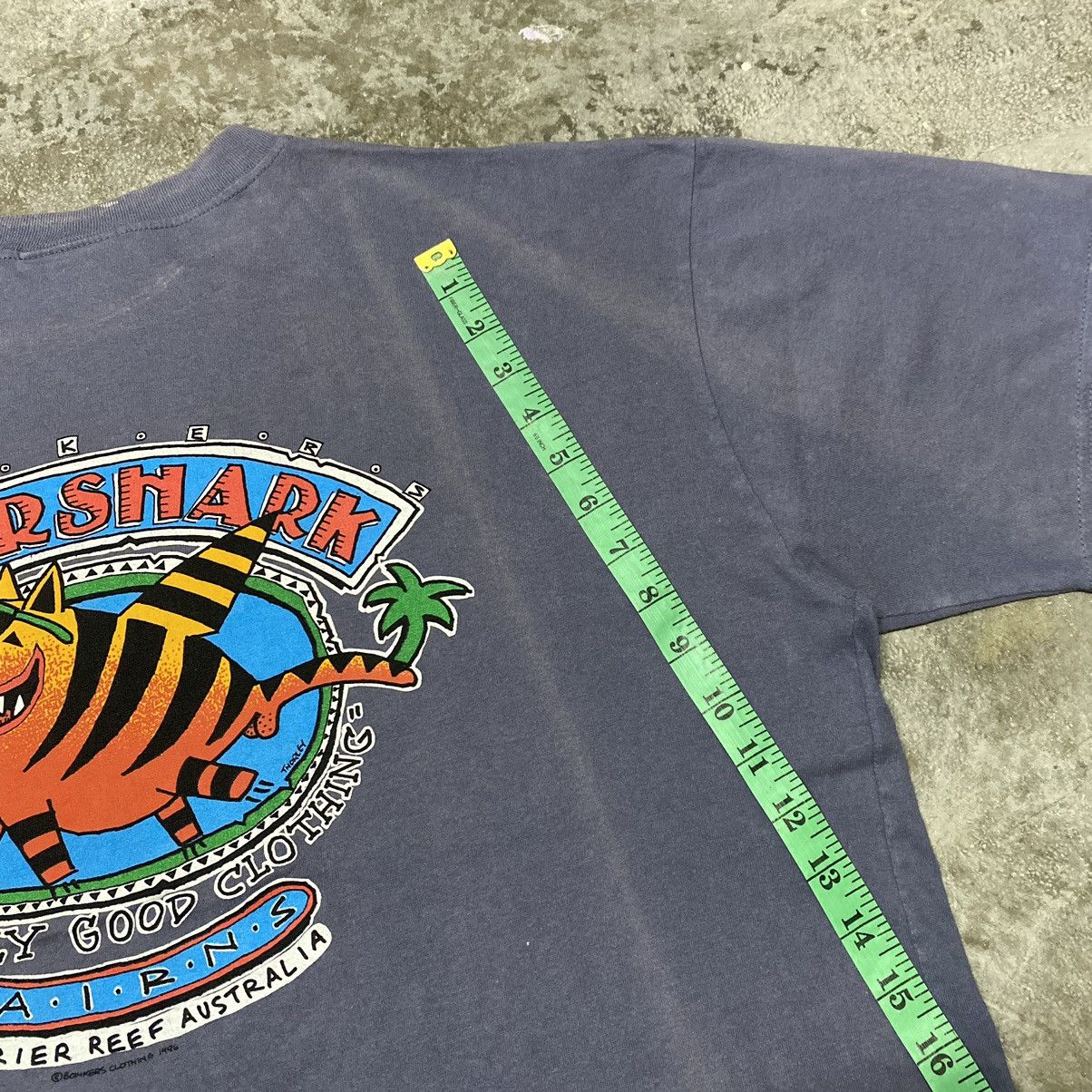 Vintage VINTAGE 1996 BONKERS TIGERSHARK SURFING T SHIRT Size US XL / EU 56 / 4 - 16 Thumbnail