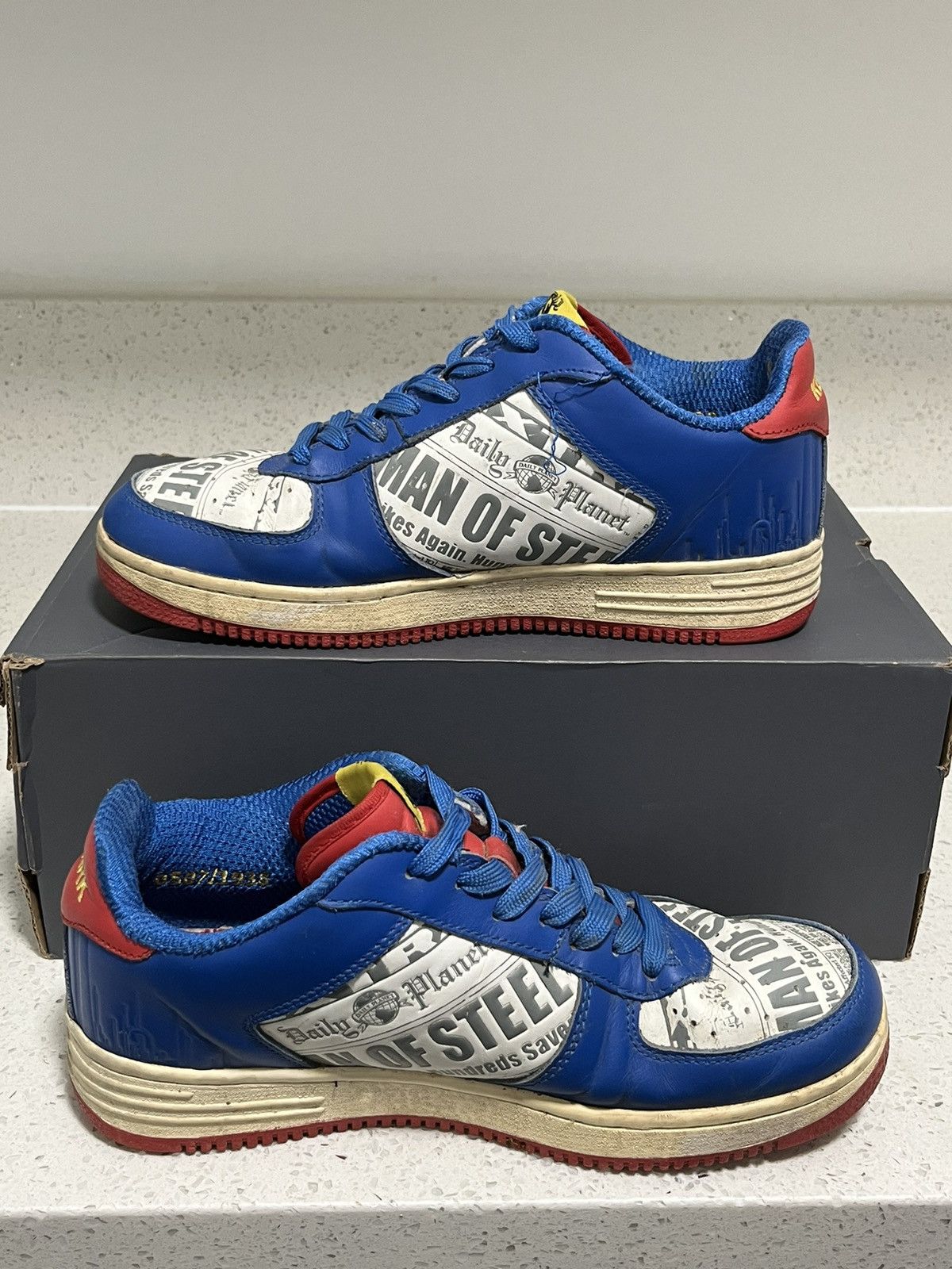Marvel Comics Limited Soles Superman Size 8 Mens NM & Numbered (Only 1938) Size US 8 / EU 41 - 2 Thumbnail