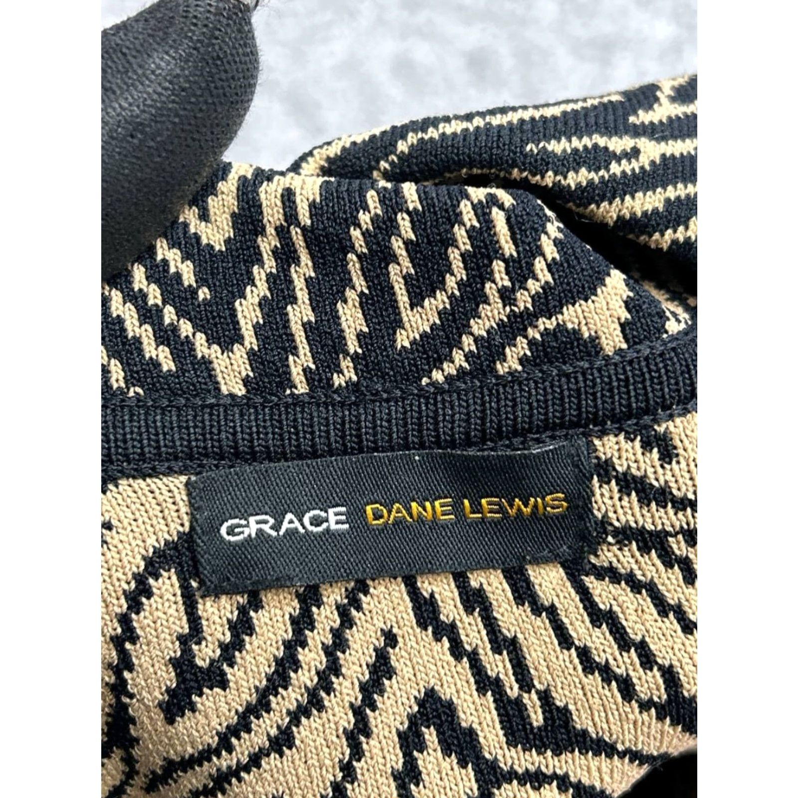 Vintage Grace Dane Lewis Cardigan Sweater Womens M Black Tiger Print Knitted Size M / US 6-8 / IT 42-44 - 4 Thumbnail