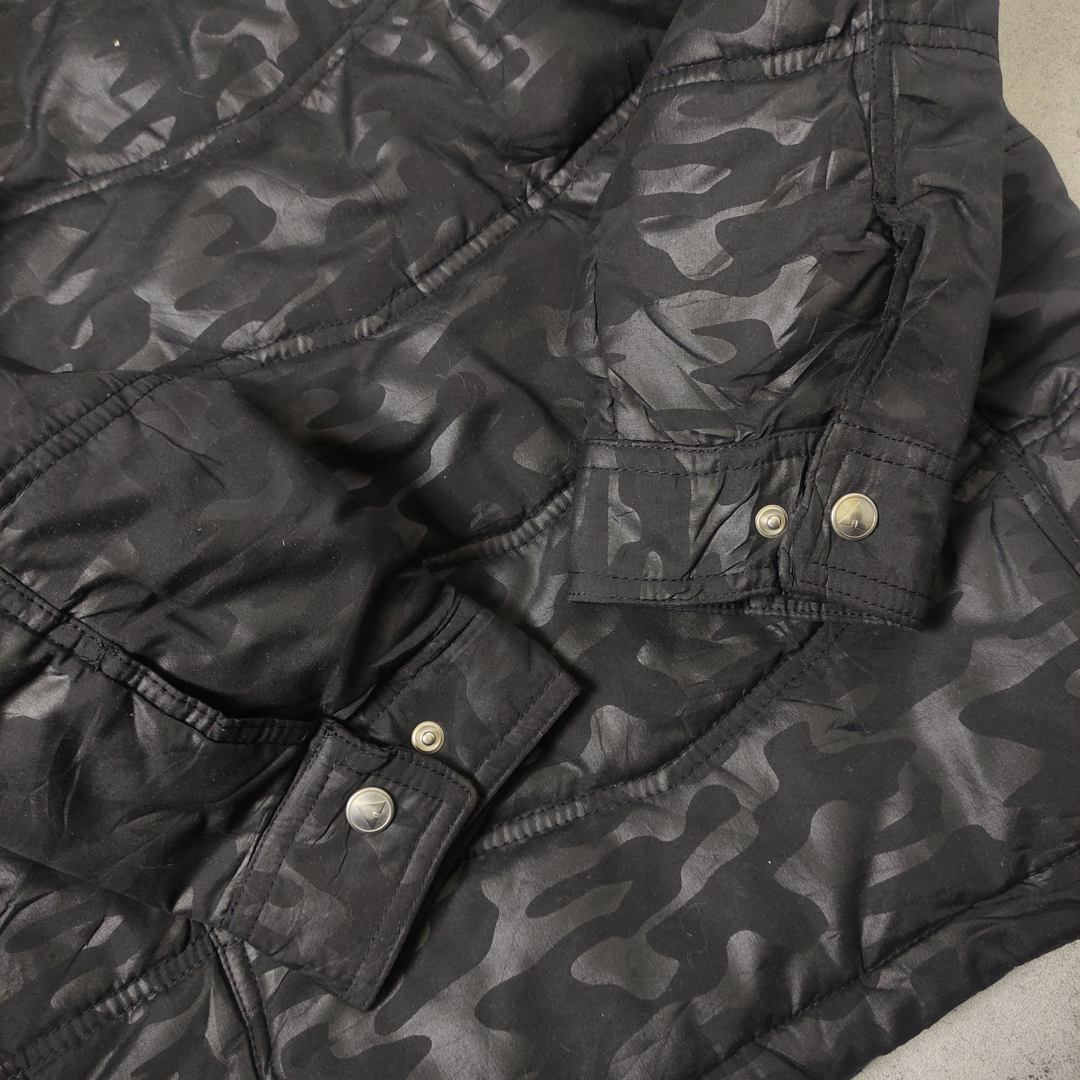 GOSTAR DE FUGA × Japanese Brand × Tornado Mart Airwalk Camo Fur Jacket style Tornado Mart Size US M / EU 48-50 / 2 - 8 Thumbnail