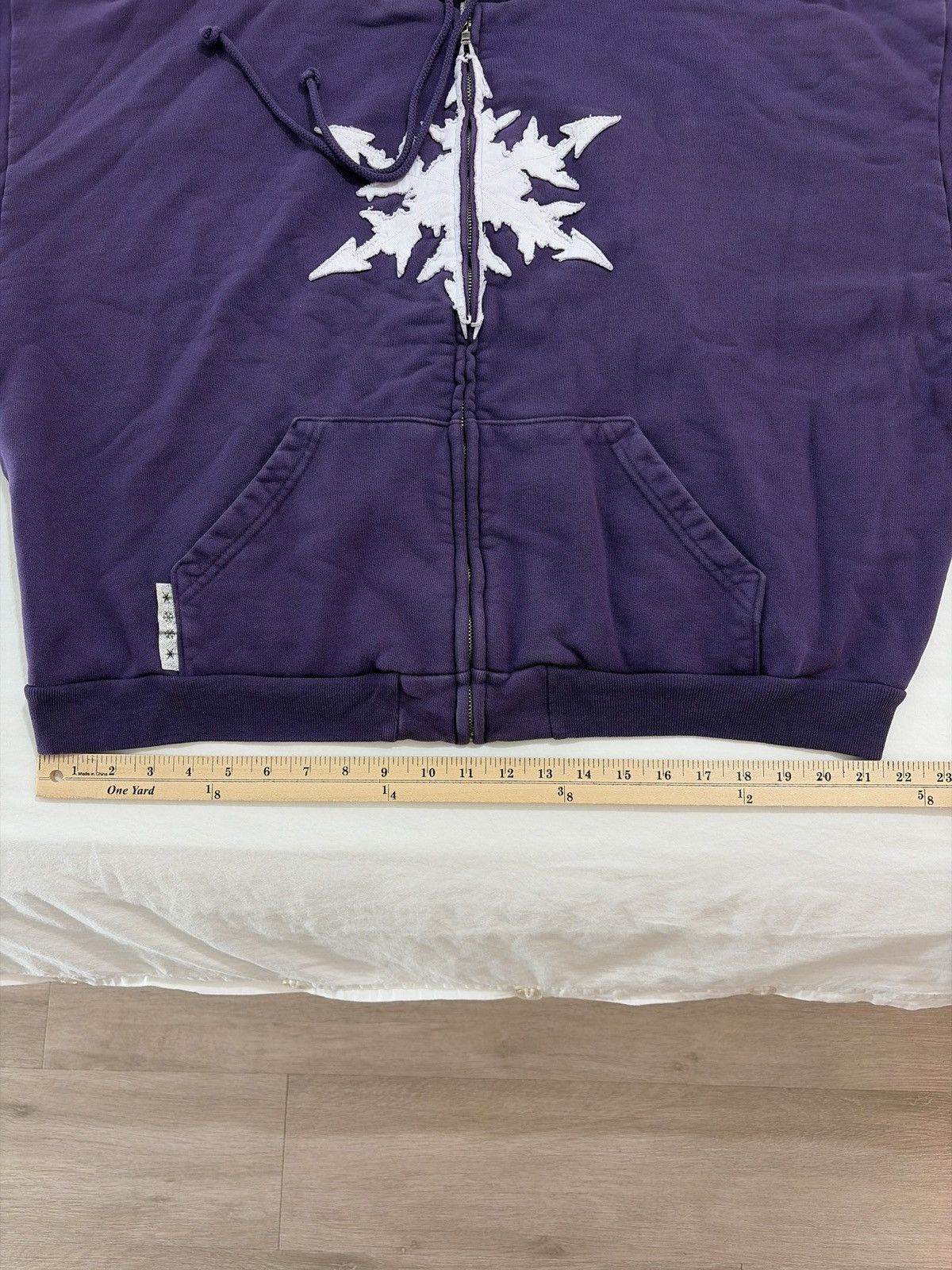 Siberia Hills Siberia Hills PURPLE SNOWFLAKE APPLIQUÉ ZIP HOODIE Size US M / EU 48-50 / 2 - 14 Thumbnail