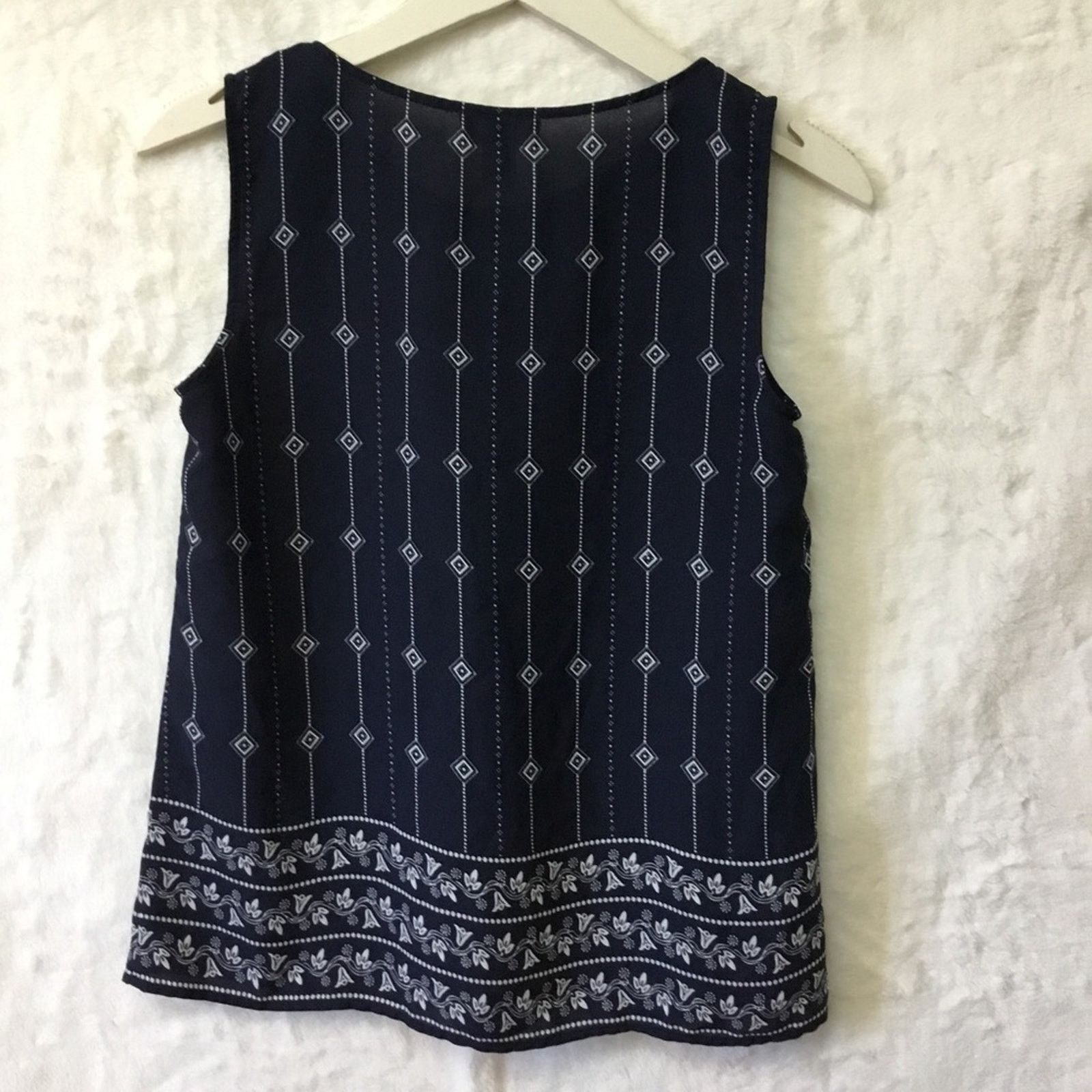Loft Loft Navy Pattern Sleeveless Top Size S / US 4 / IT 40 - 3 Thumbnail