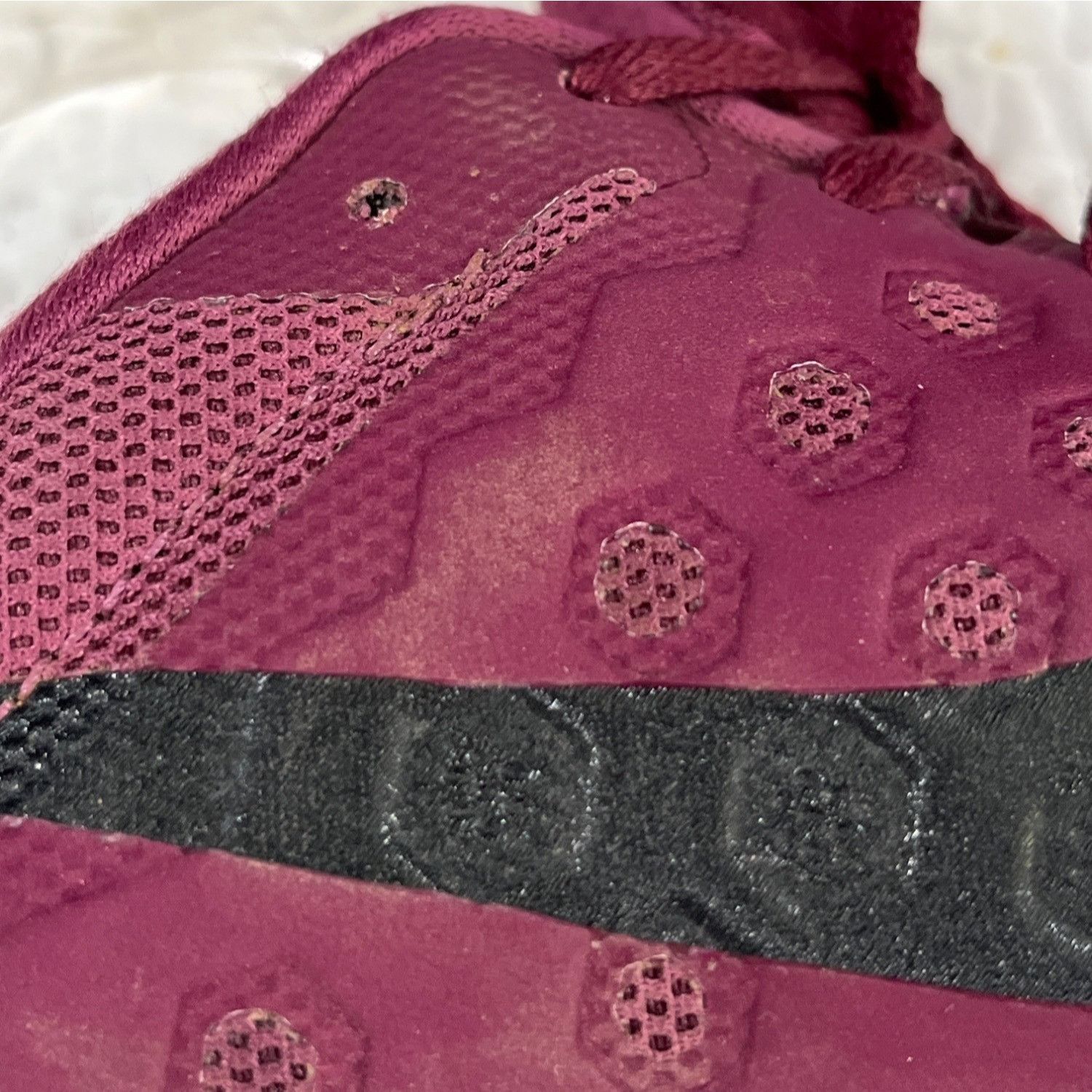Nike Nike Women's Wine Running Shoes/Sneakers Sz 11 SKU 4973 Size US 11 / IT 41 - 8 Thumbnail