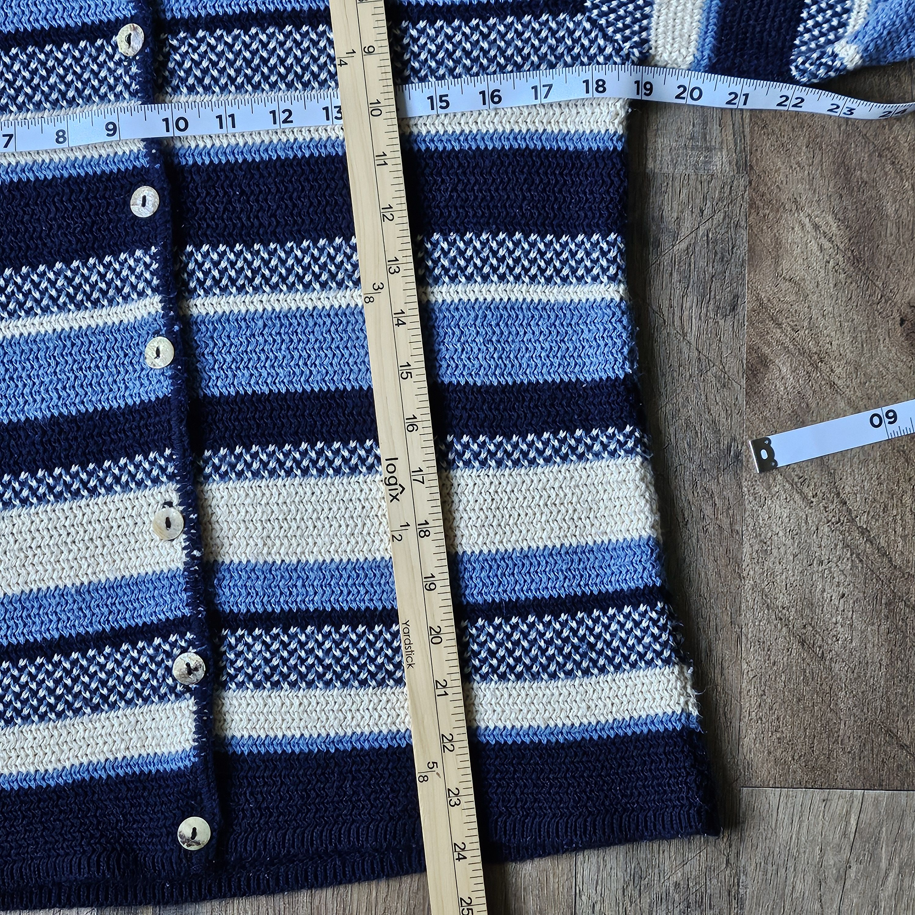 Vinti Andrews Reba Rose vintage '70s blue striped knit cardigan sweater. Size S / US 4 / IT 40 - 7 Thumbnail