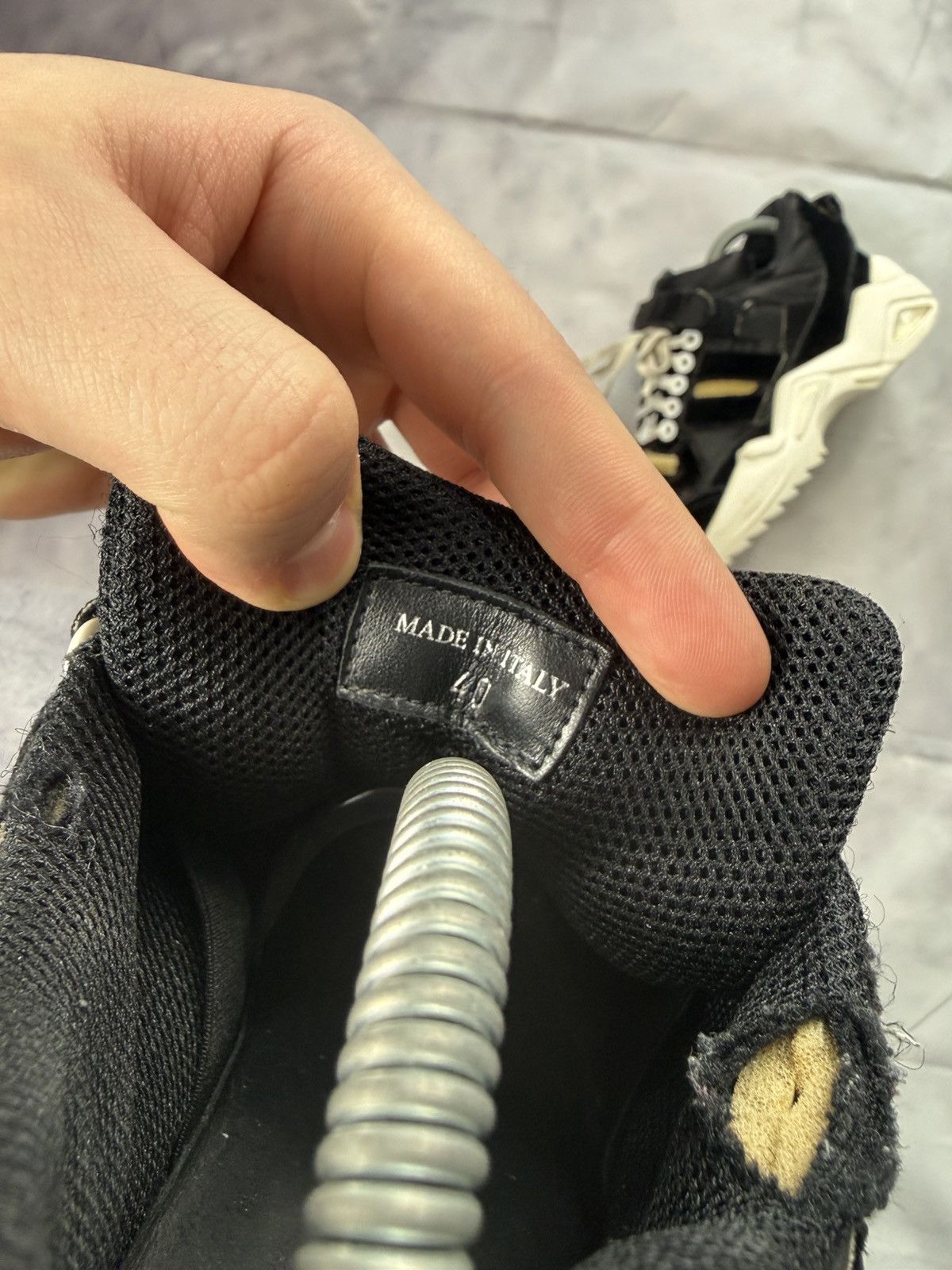 Maison Margiela Maison Margiela Retro Fit Artisanal Sneakers Black White Size US 7 / EU 40 - 8 Thumbnail