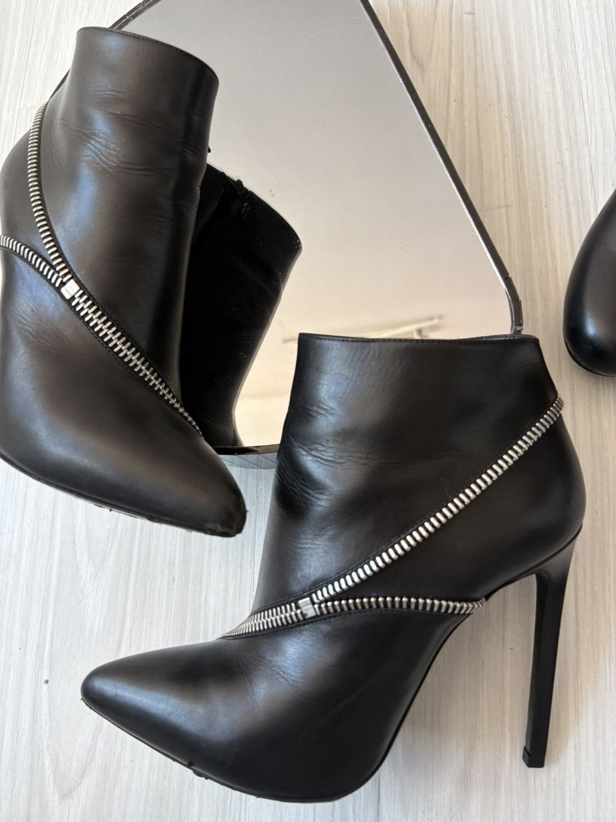 Yves Saint Laurent Yves Saint Laurent boots Size US 6.5 / IT 36.5 - 10 Thumbnail