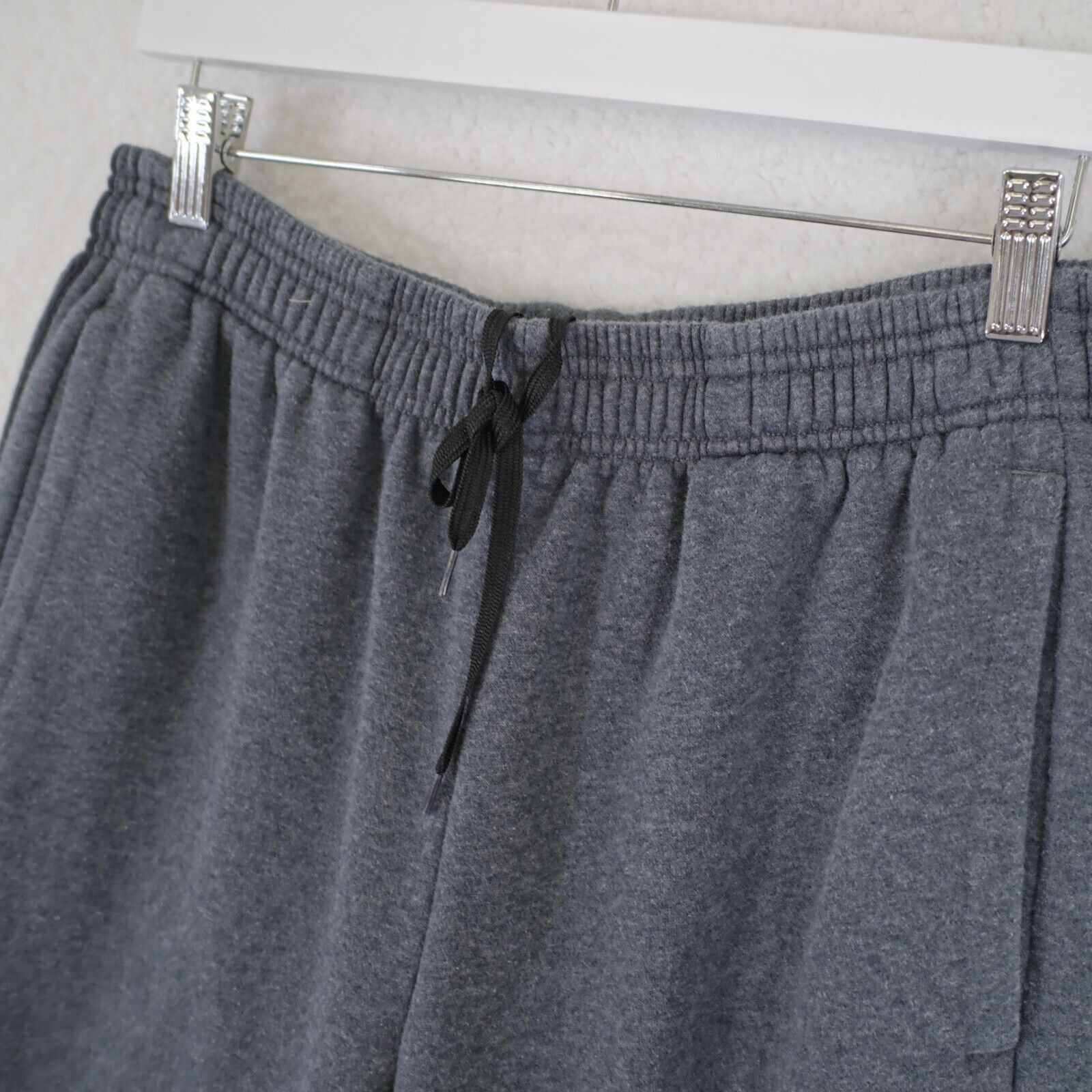Adidas Adidas Gray Sweatpants 3 Stripe Large High Rise 31/30 High R Size US 31 - 2 Thumbnail