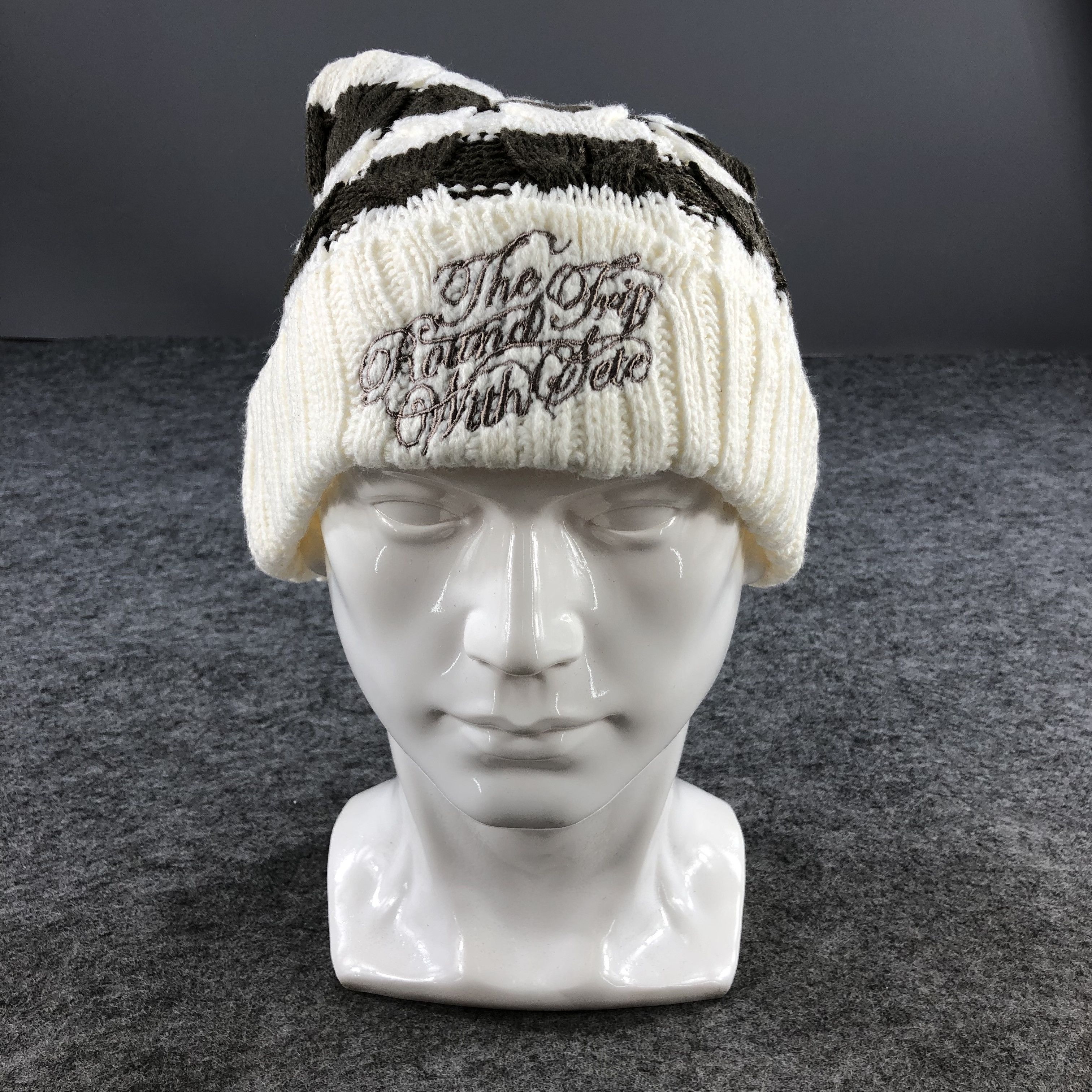 Vintage The Round Trip With Sete Beanie Snowcap Snow Hat B401 Size ONE SIZE - 1 Thumbnail