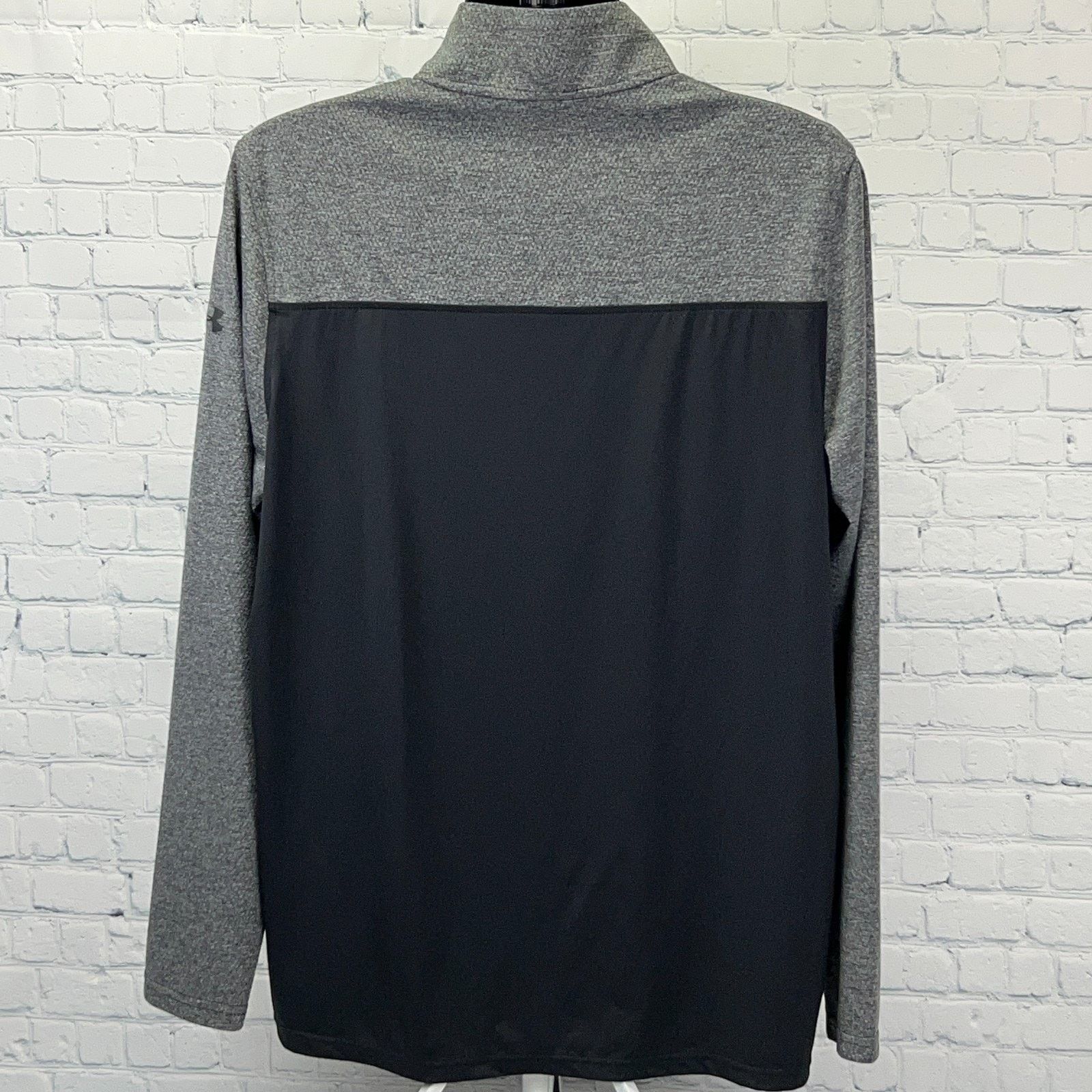 Under Armour Bellagio Casino Las Vegas 1/4 Zip Shirt Black XL Size US XL / EU 56 / 4 - 3 Thumbnail