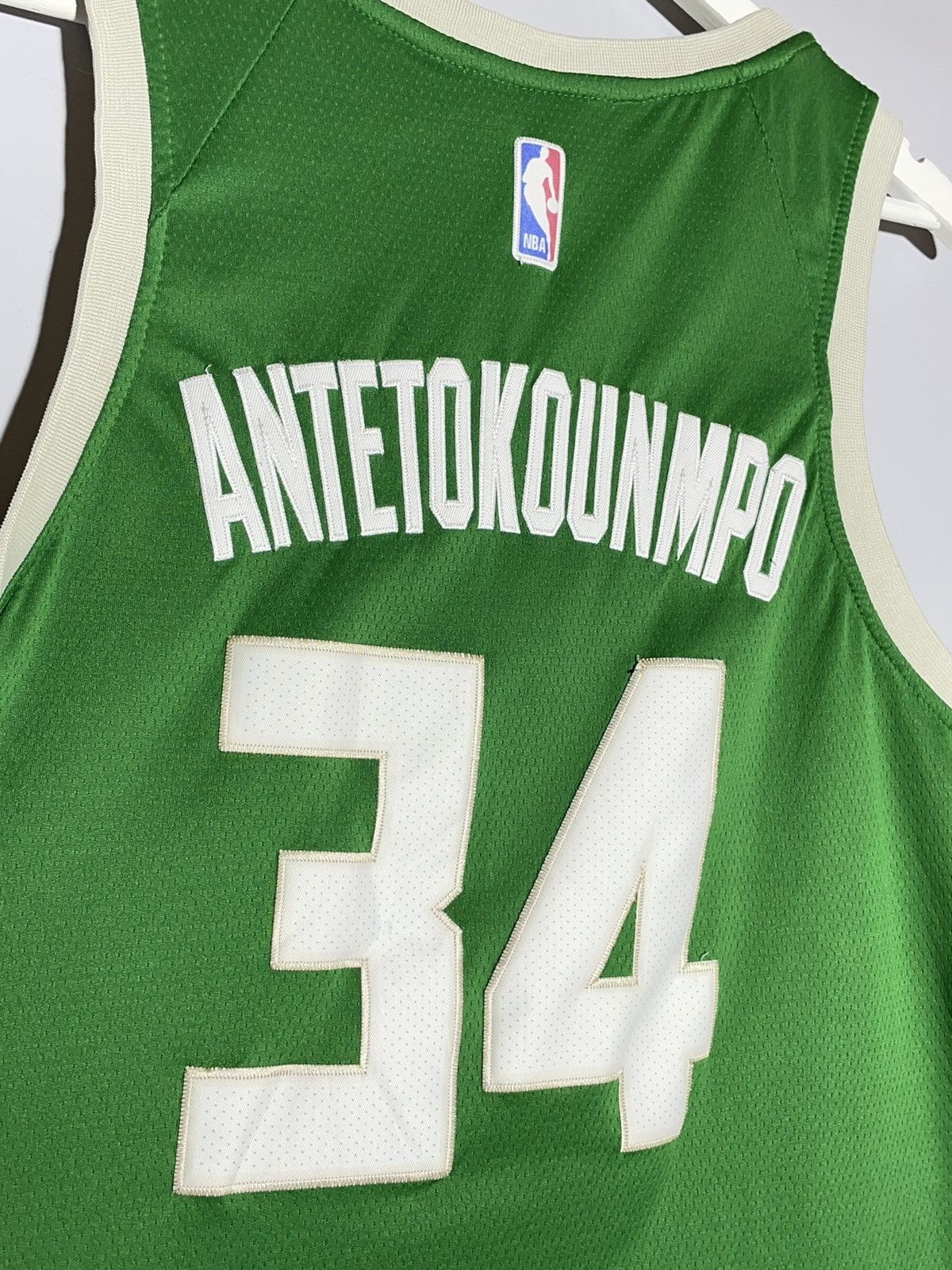 NBA × Nike #34 Antetokounmpo Milwaukee Bucks Nike Y2k Basketball Jersey Size US M / EU 48-50 / 2 - 8 Thumbnail