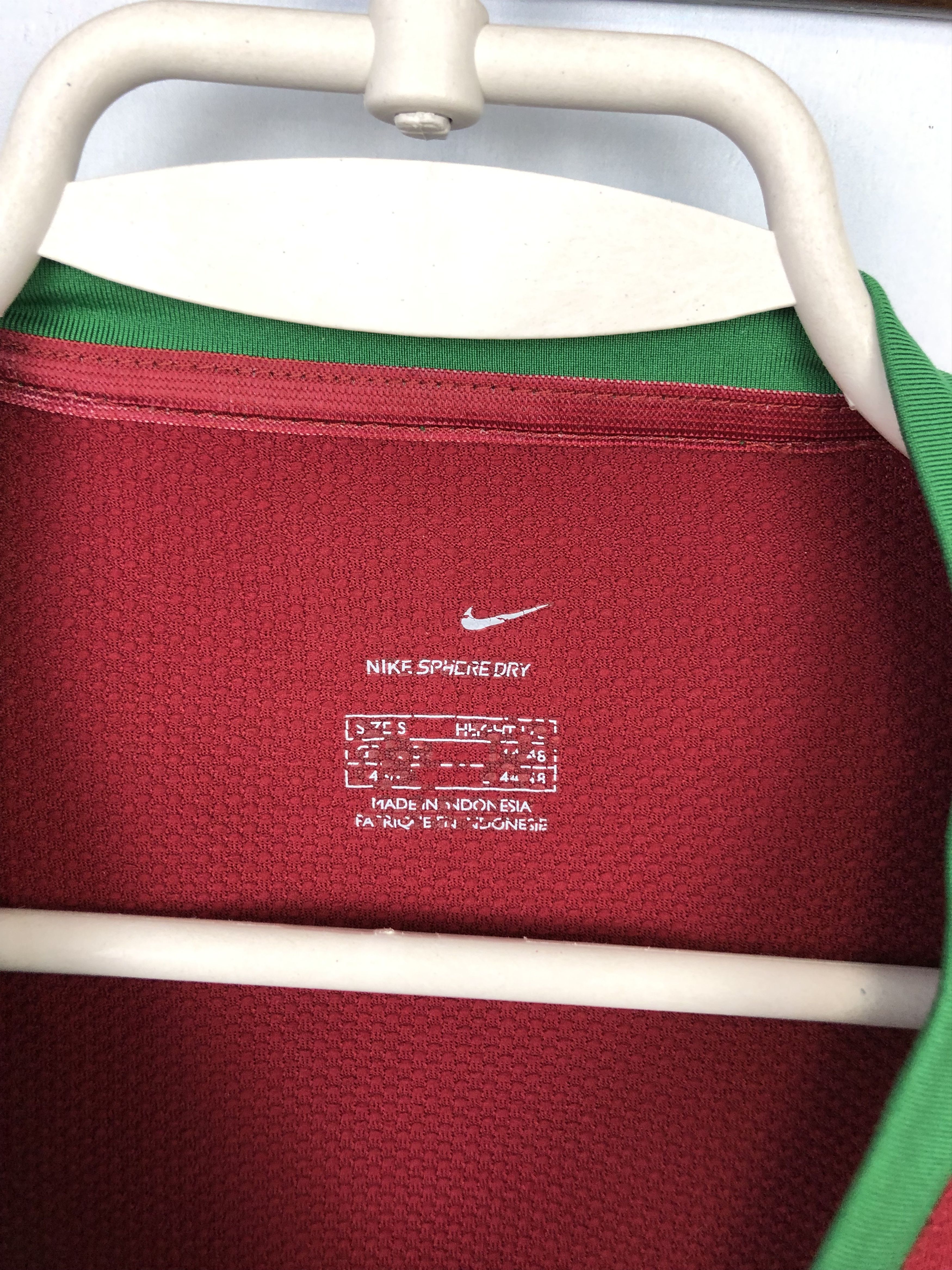 Nike Portugal football shirt Soccer Nike Jersey National Trikot Size US S / EU 44-46 / 1 - 4 Thumbnail