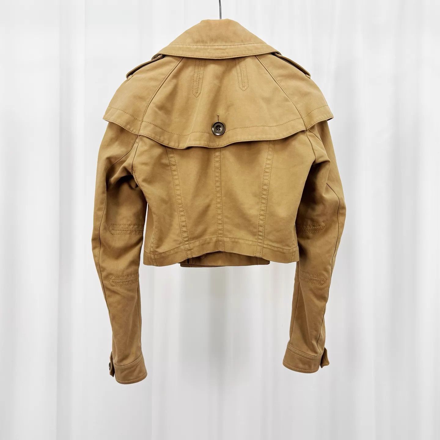 Burberry Burberry Caramel Double Breasted Short Trench Short Jkt UK6 Size XS / US 0-2 / IT 36-38 - 2 Thumbnail