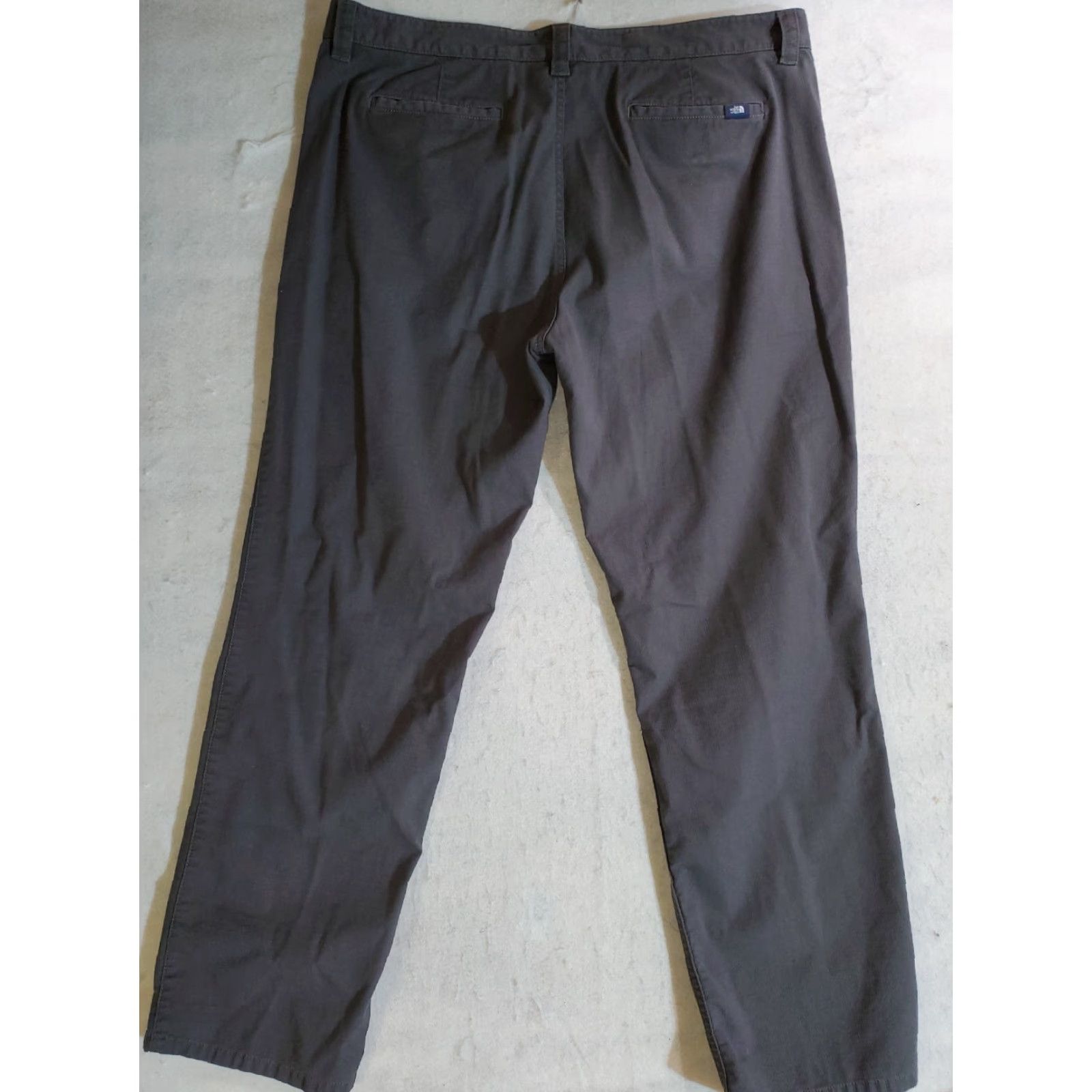 The North Face The North Face Signature Hiking Pants Men's Size 40x32 Dark Gray Size US 40 / EU 56 - 6 Thumbnail