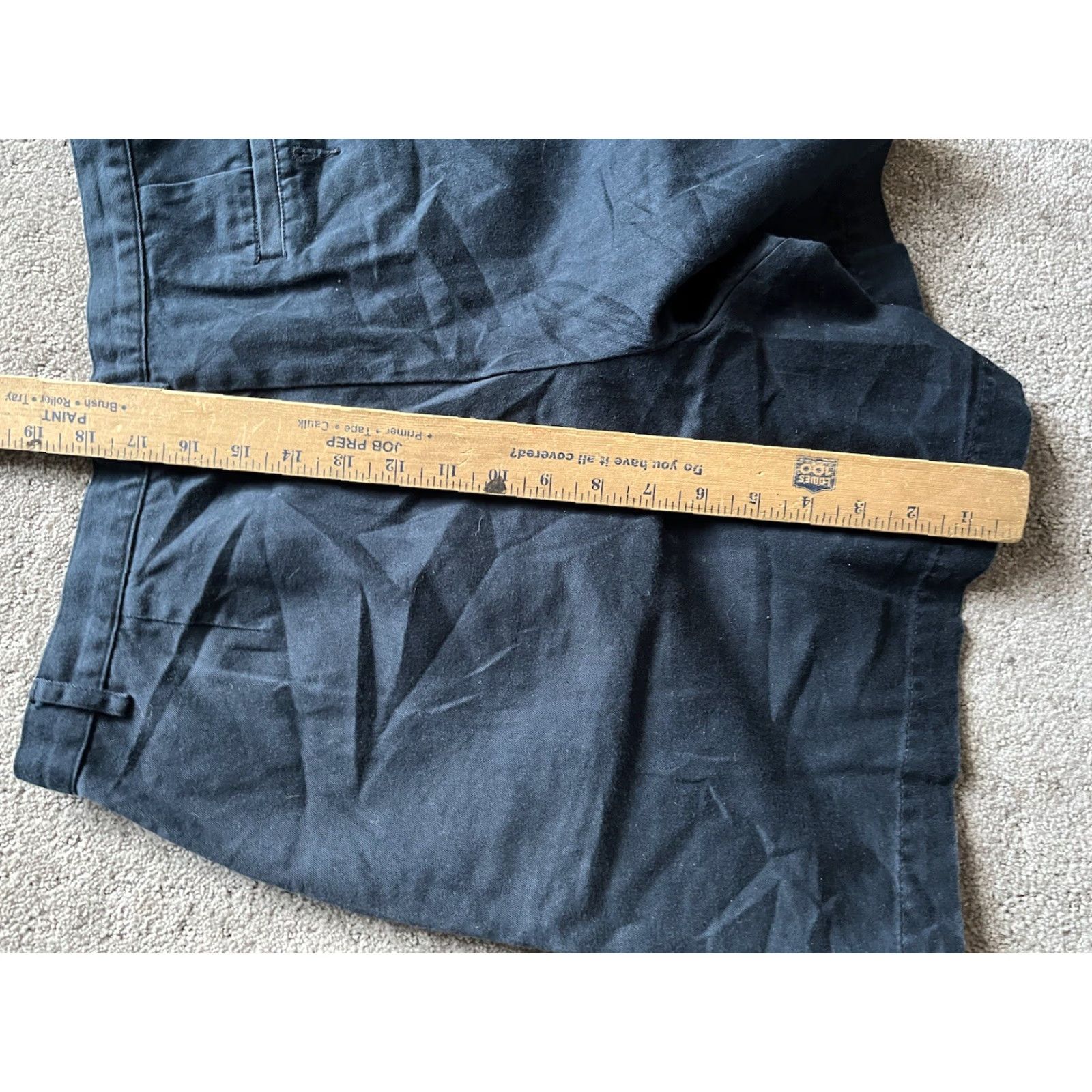 Geoffrey Beene WOMENS SPORT PLEATED Geoffrey Beene SHORTS Navy Blue 12 INSEAM 6" Size 34" / US 12 / IT 48 - 4 Thumbnail