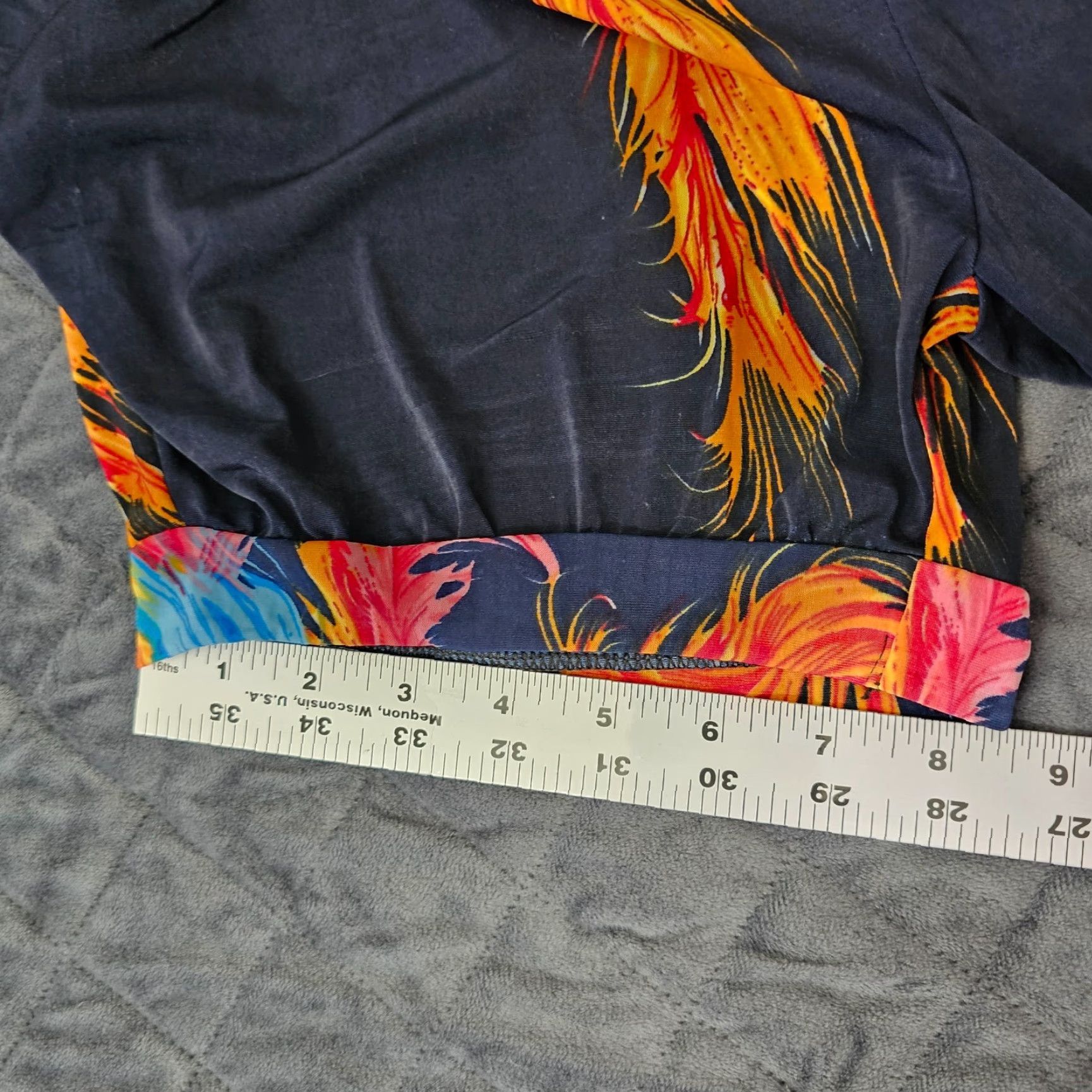 Vintage Julia Women’s Geometric Silk Bermuda Shorts L Green Casual Stretch Party Size 36" / US 14 / IT 50 - 7 Thumbnail